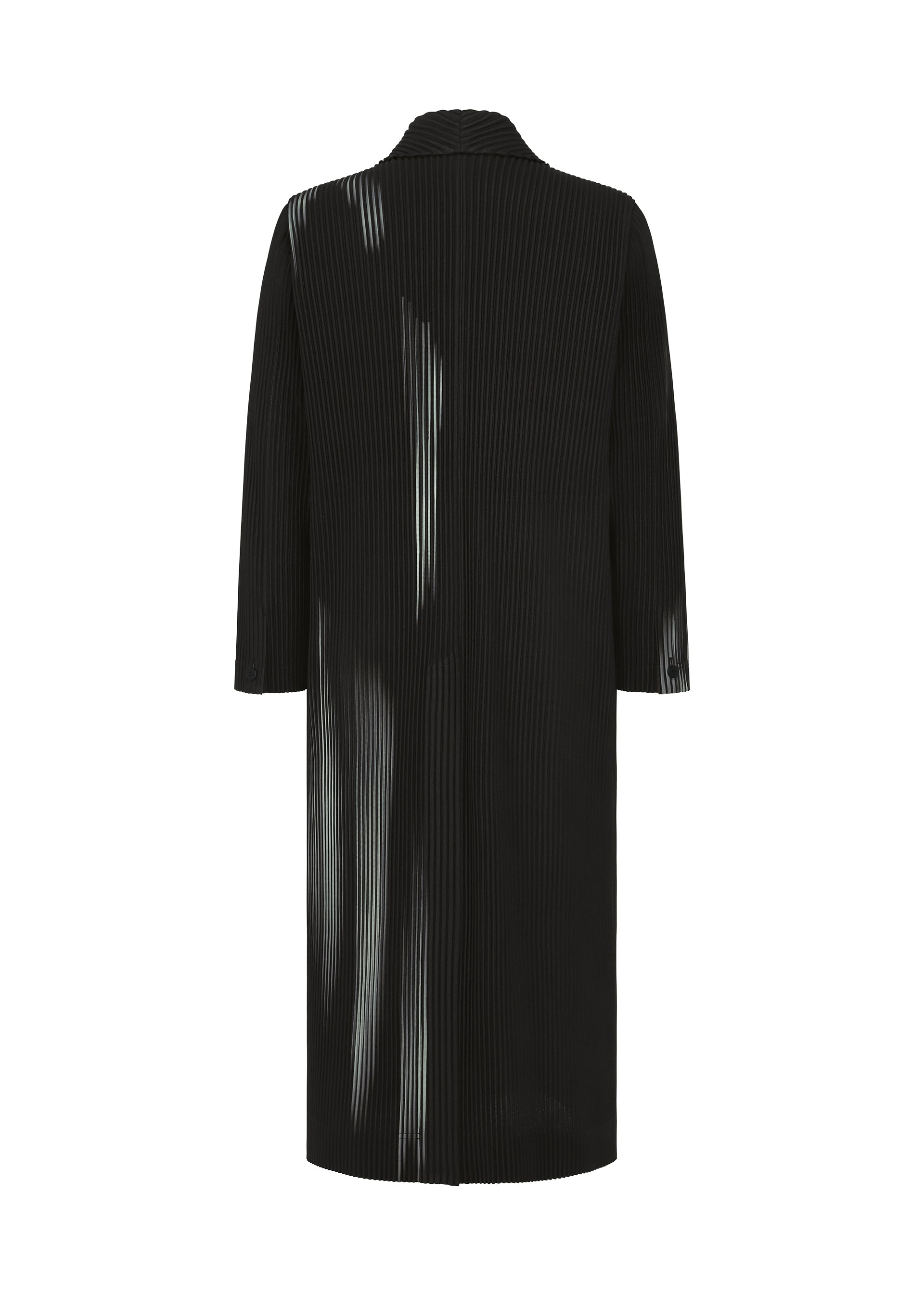 IN THE SHADOW – isseymiyake.com
