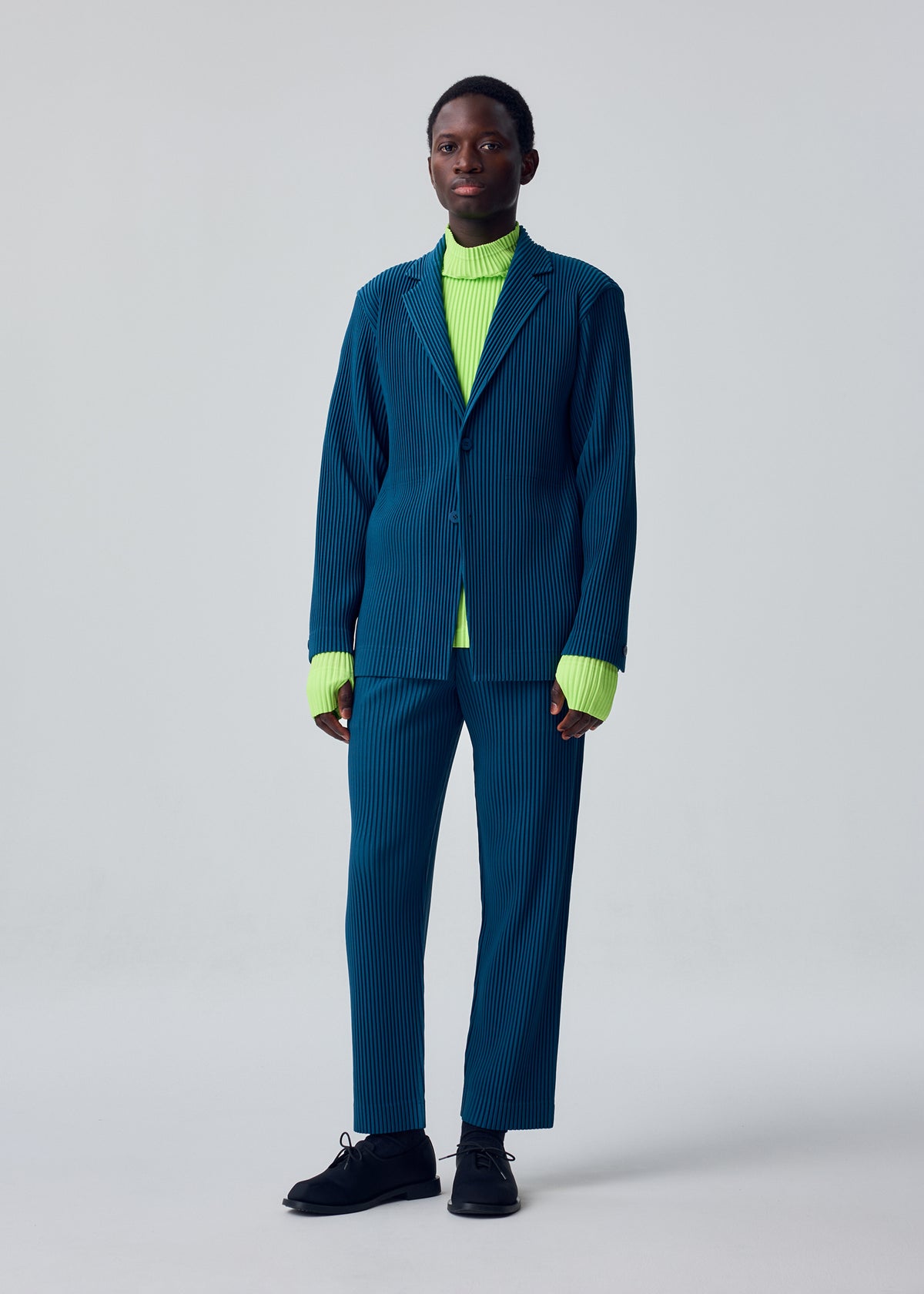 TAILORED PLEATS 1、メンズ_パンツ、着用画像3