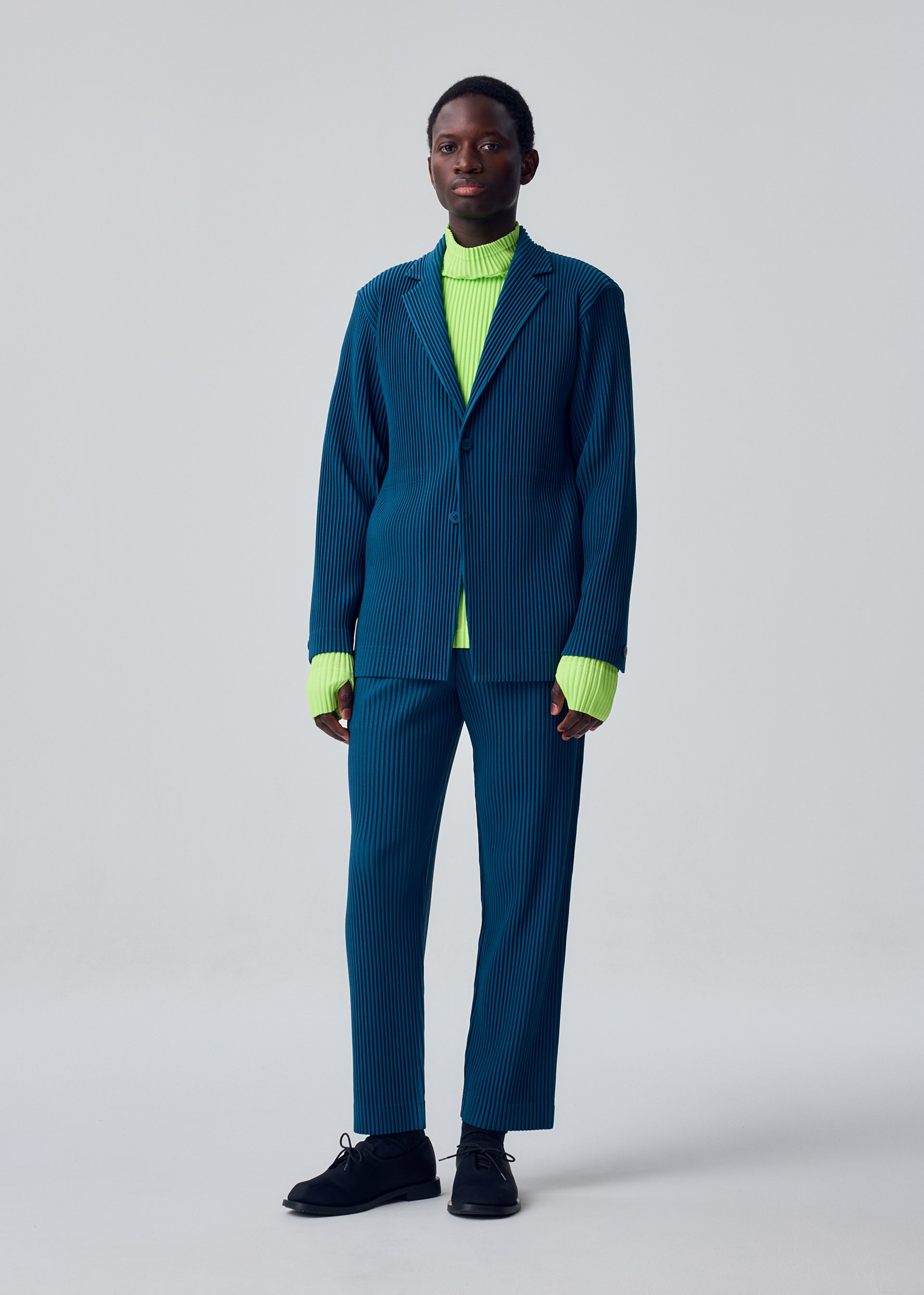 TAILORED PLEATS 1、メンズ_パンツ、着用画像3