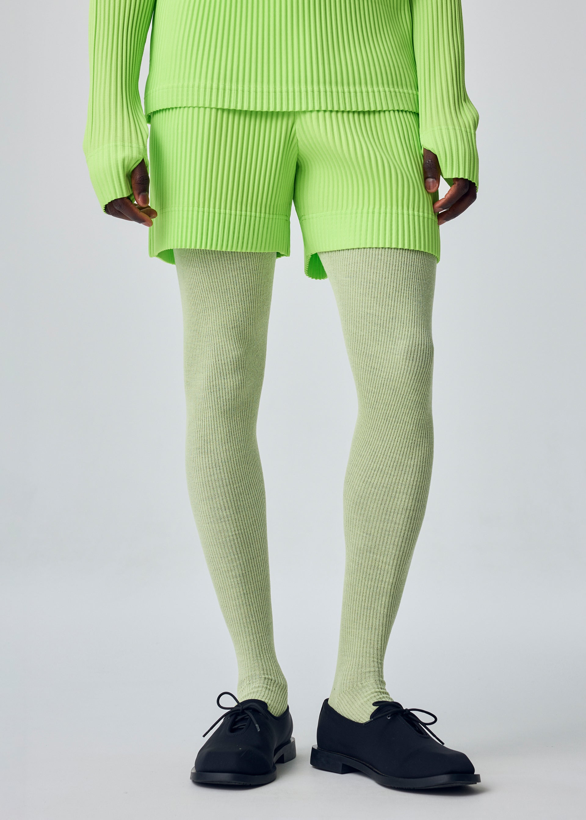COLOR PLEATS 1 – isseymiyake.com