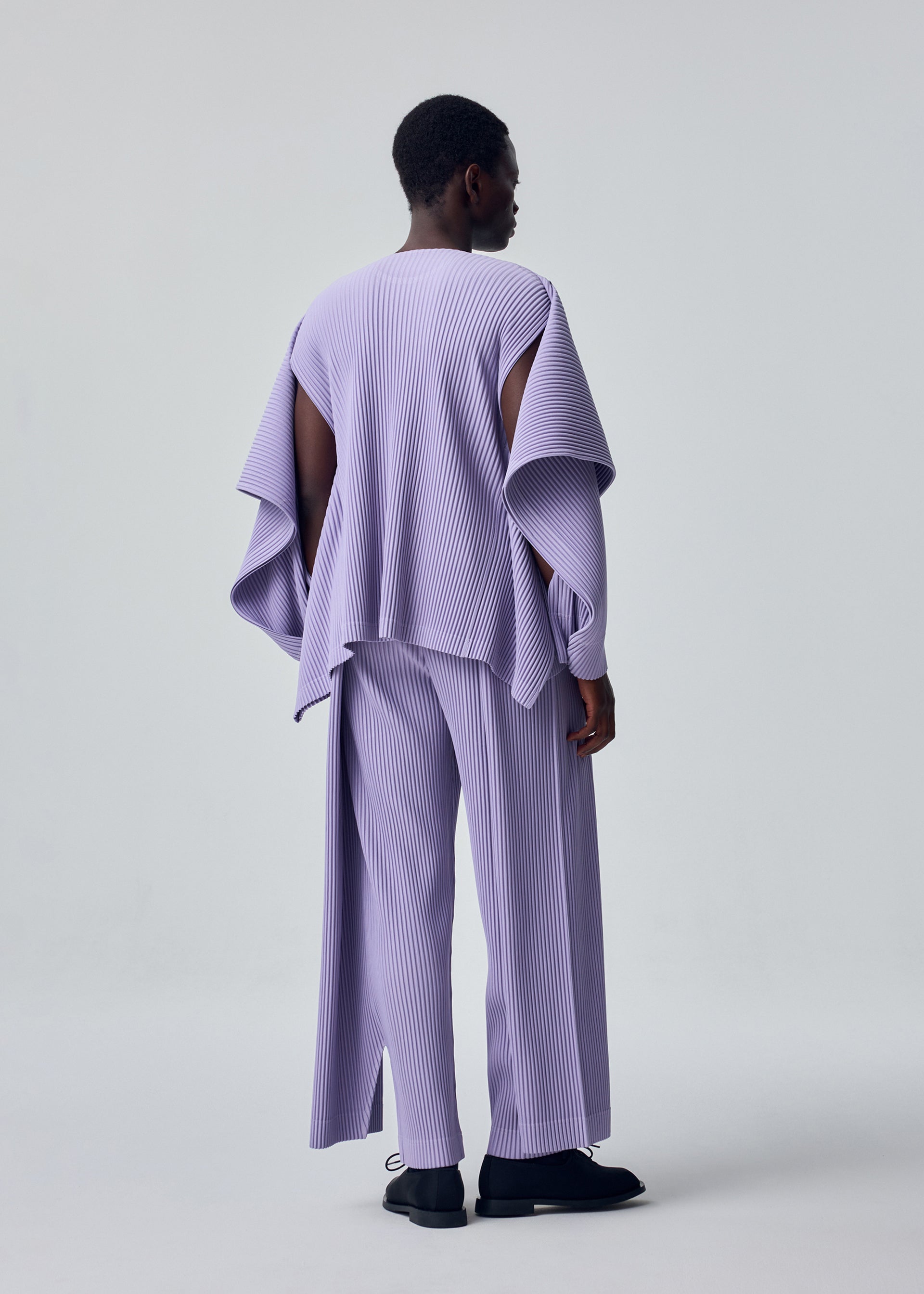 MOTION BLUR – isseymiyake.com