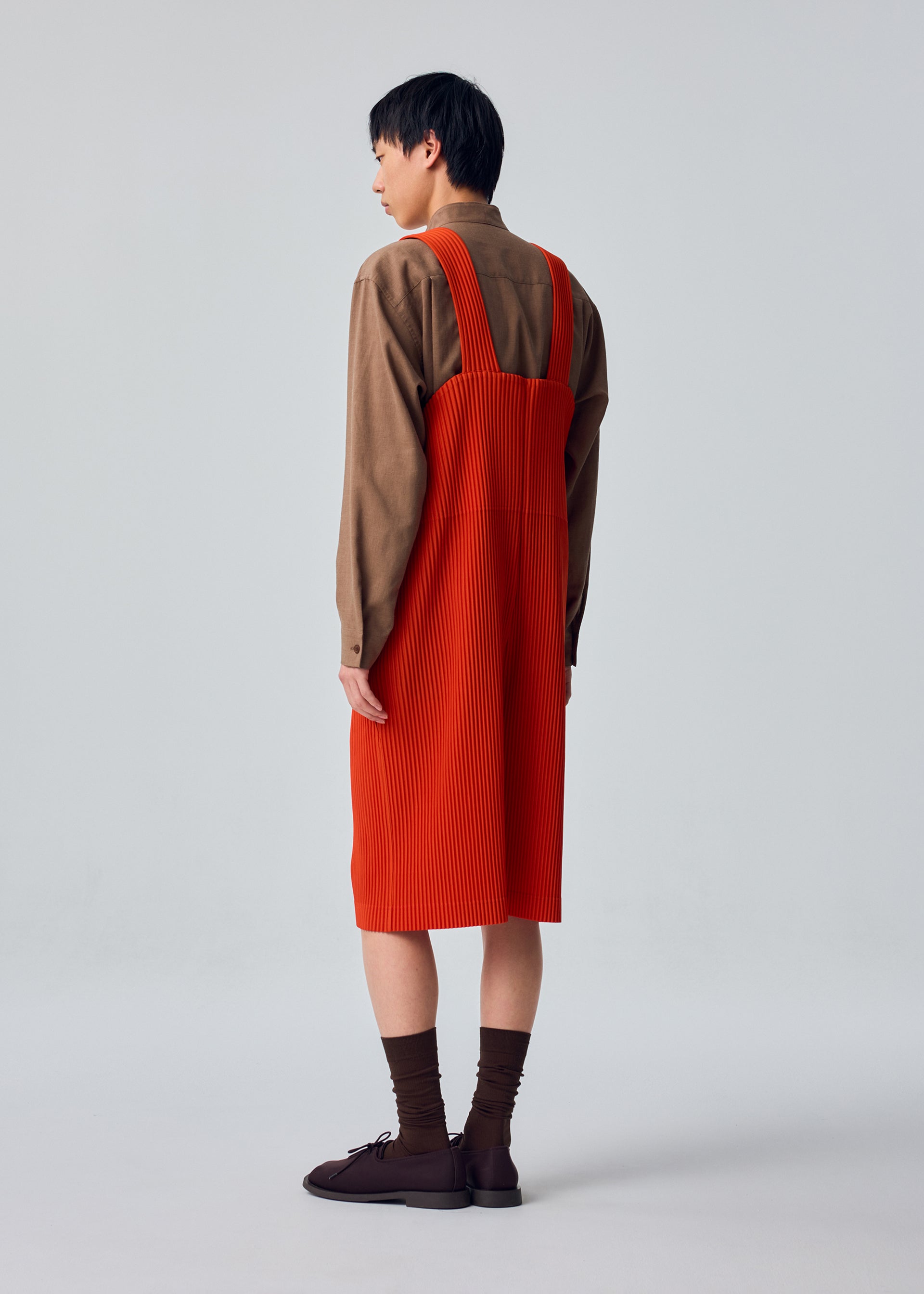 PLEATS BOTTOMS 1 – isseymiyake.com