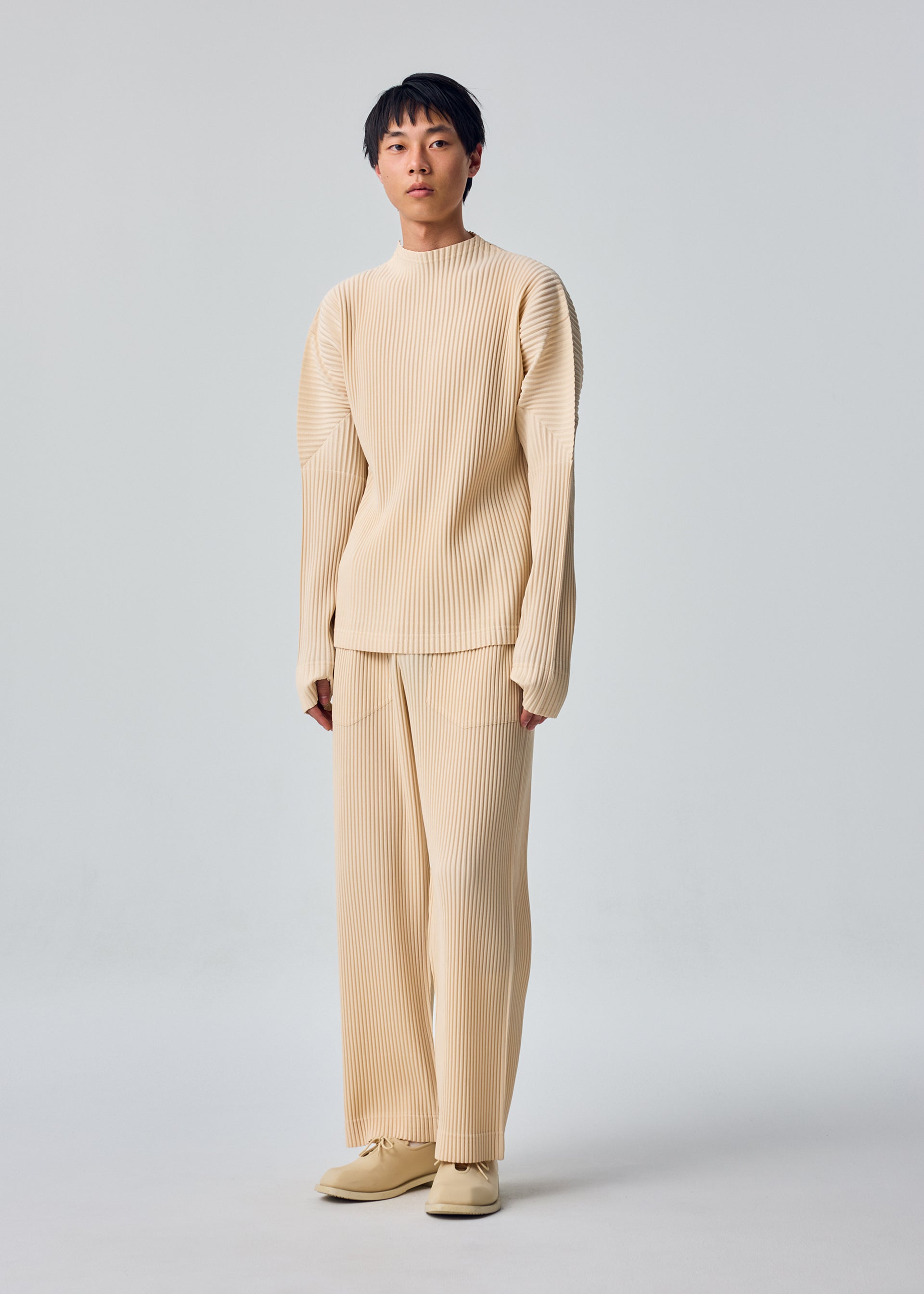 HOMME PLISSÉ ISSEY MIYAKE – isseymiyake.com