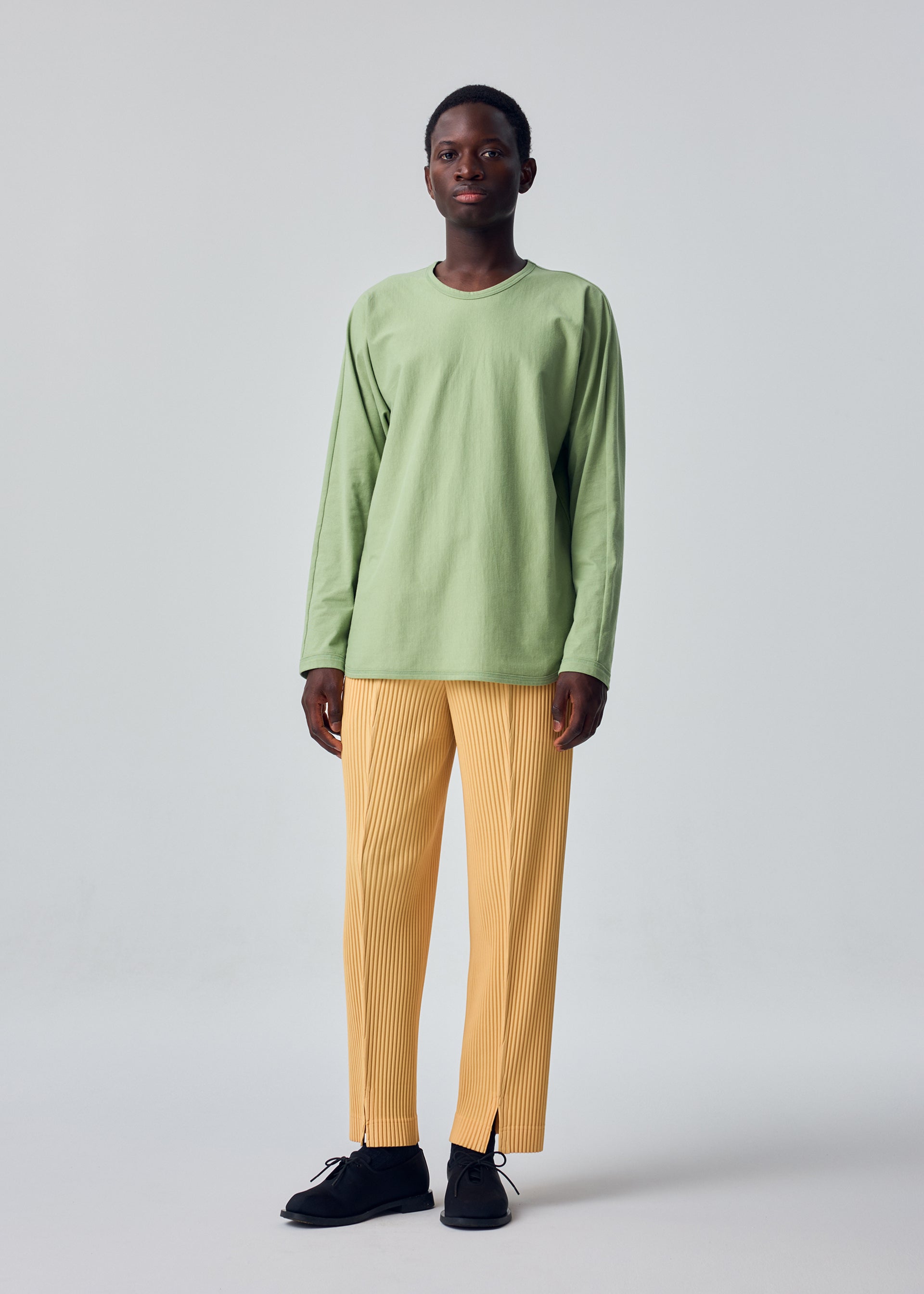 新品/希少アーカイブ　98SS ISSEY MIYAKE トップス RELEASE-T 1 – isseymiyake.com