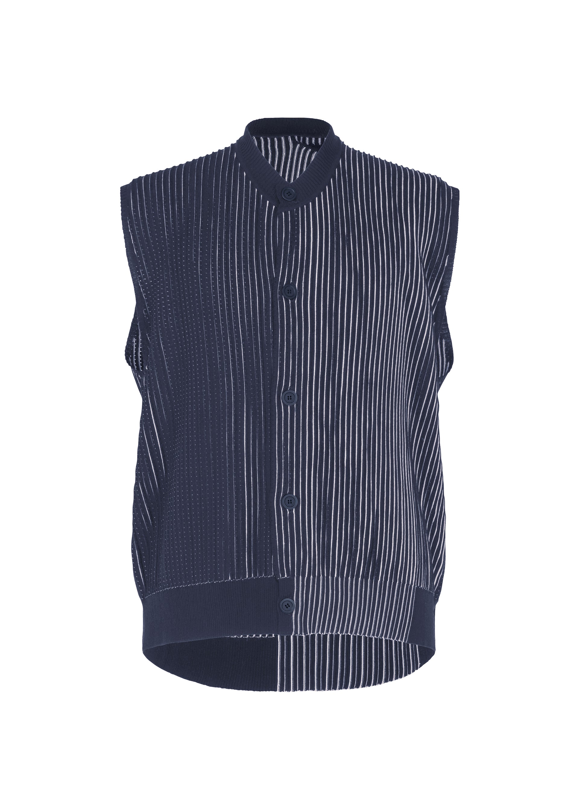 IN THE SHADOW KNIT – isseymiyake.com