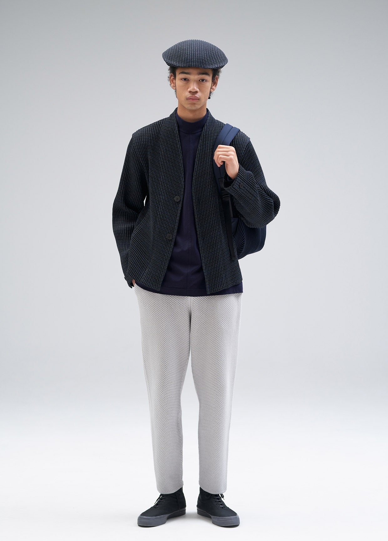 ISSEY MIYAKE ハンチング 【公式通販】