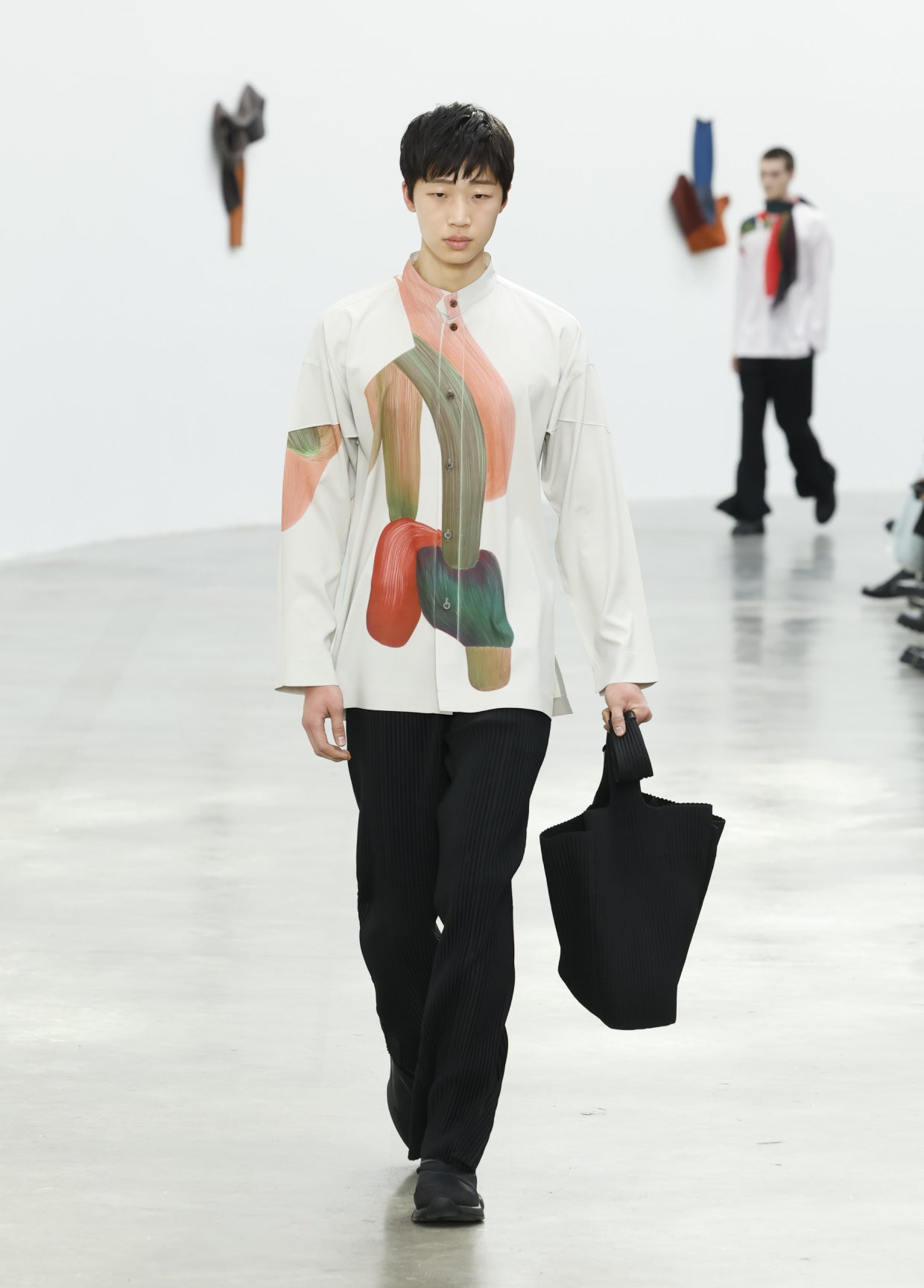 HOMME PLISSÉ ISSEY MIYAKE AUTUMN WINTER 2024/25 コレクション 18