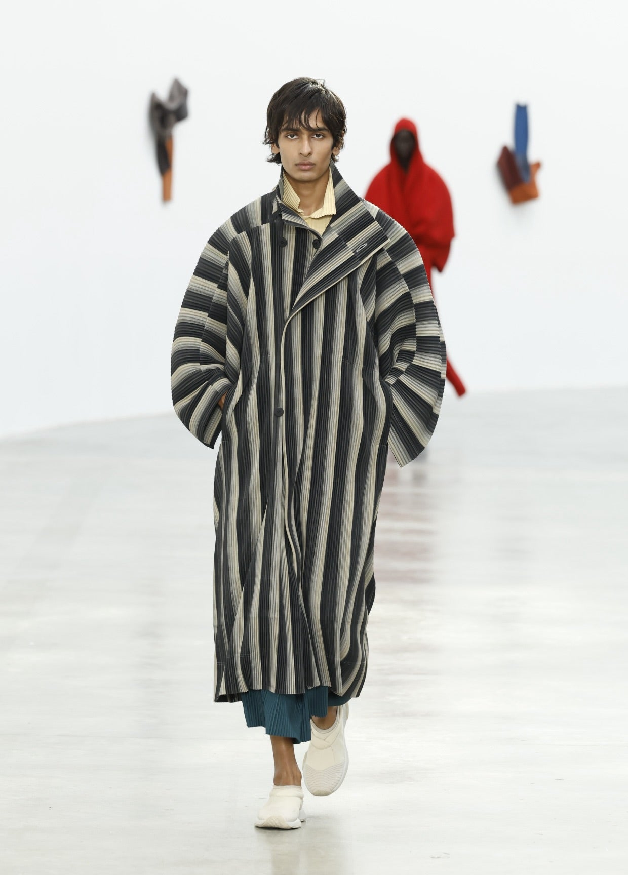 HOMME PLISSÉ ISSEY MIYAKE AUTUMN WINTER 2024/25 コレクション 34