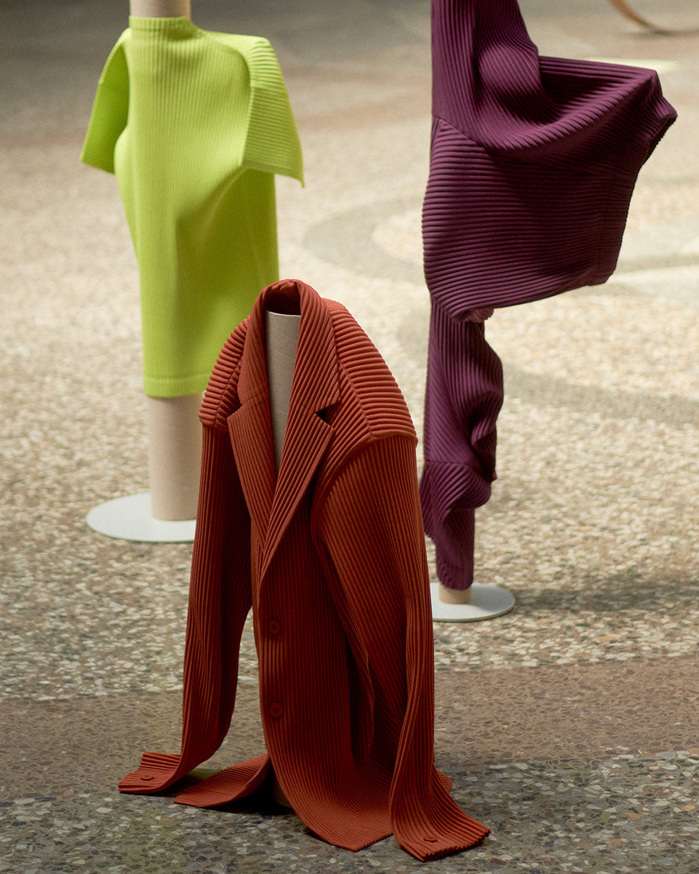 HOMME PLISSÉ ISSEY MIYAKE OPEN STUDIO SS26 EXHIBITION