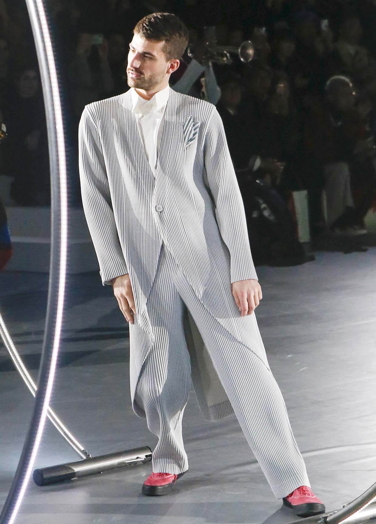 HOMME PLISSÉ ISSEY MIYAKE コレクション AUTUMN WINTER 2020/21