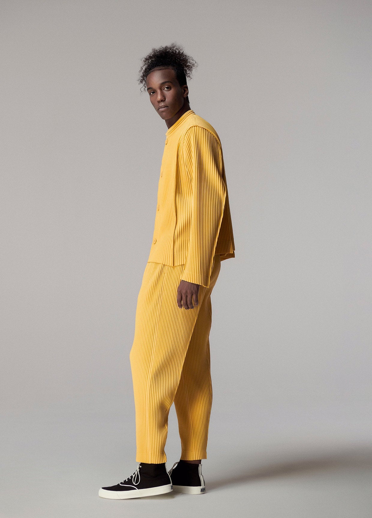 HOMME PLISSÉ ISSEY MIYAKE コレクション SPRING SUMMER 2021