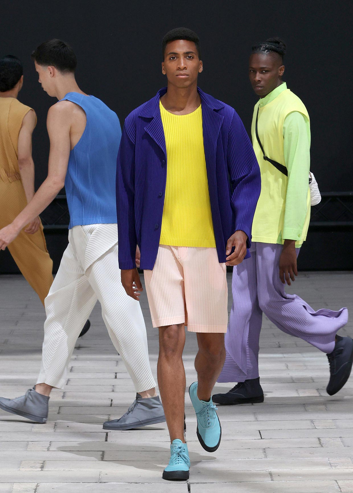 HOMME PLISSÉ ISSEY MIYAKE SPRING SUMMER 2023 コレクション22