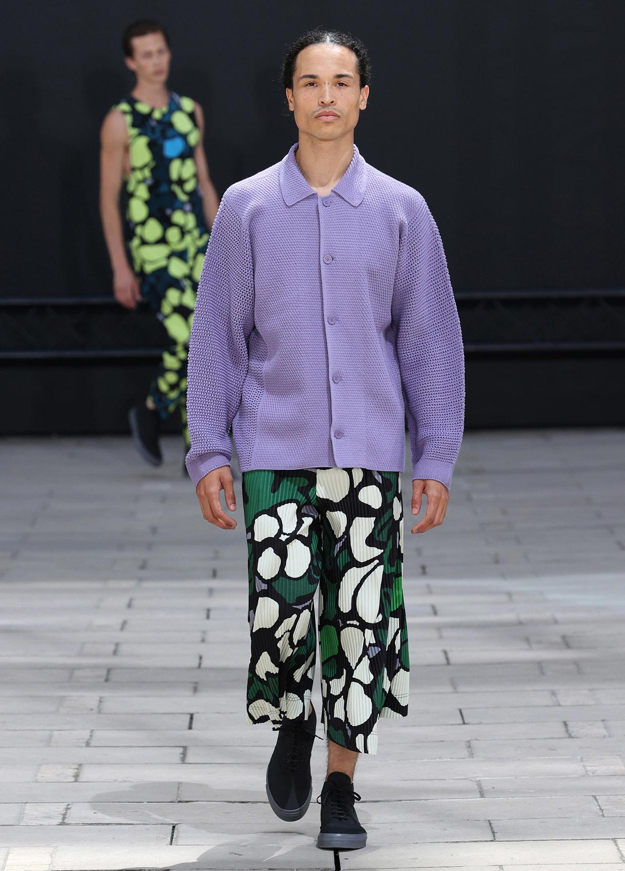 HOMME PLISSÉ ISSEY MIYAKE コレクション SPRING SUMMER 2023