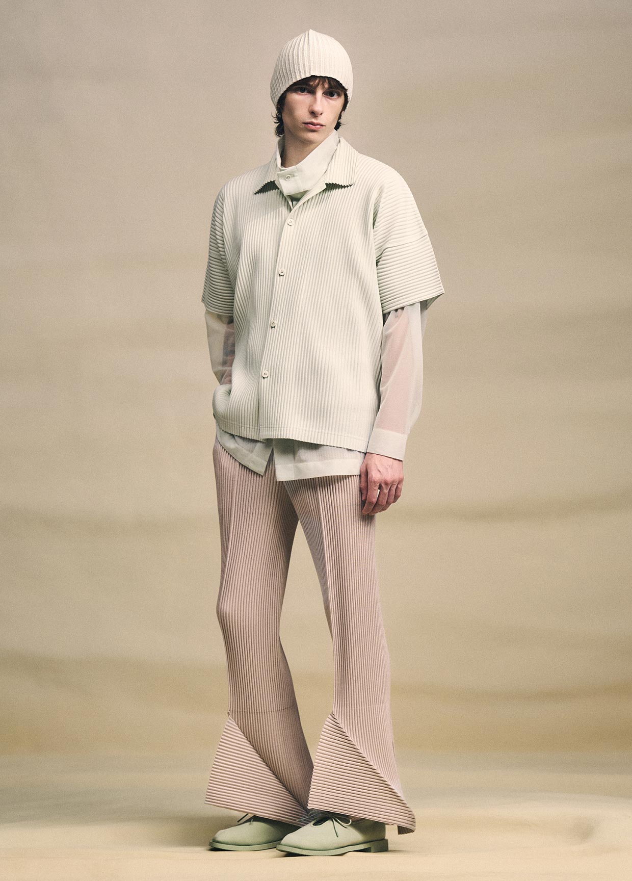 HOMME PLISSÉ ISSEY MIYAKE – isseymiyake.com
