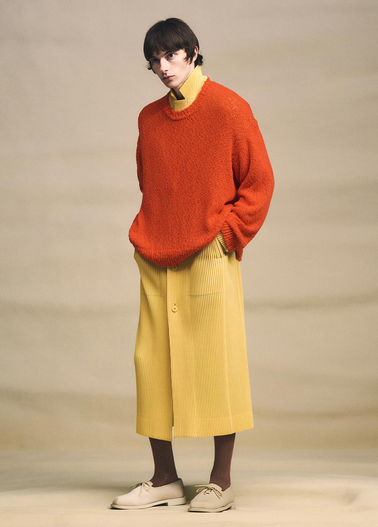 HOMME PLISSÉ ISSEY MIYAKE ルック – isseymiyake.com