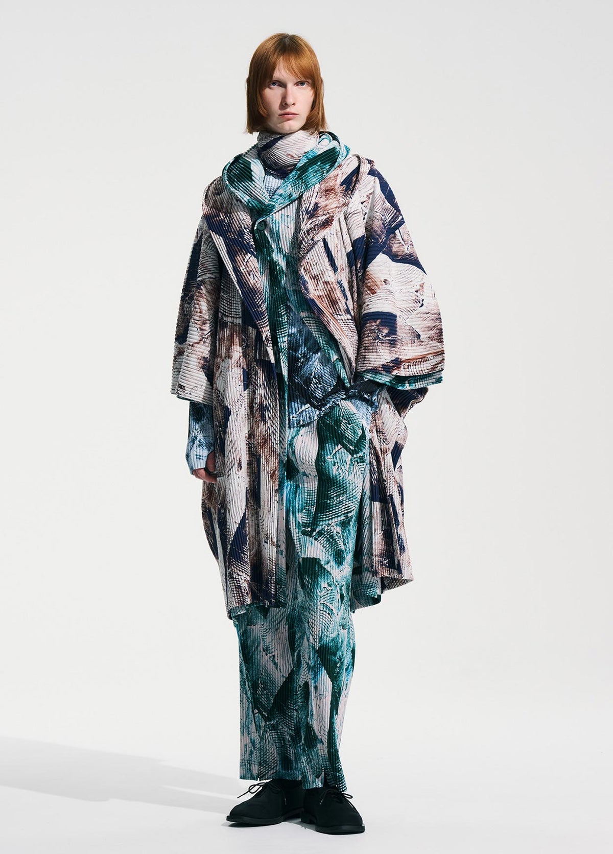 HOMME PLISSÉ ISSEY MIYAKE LOOK 30