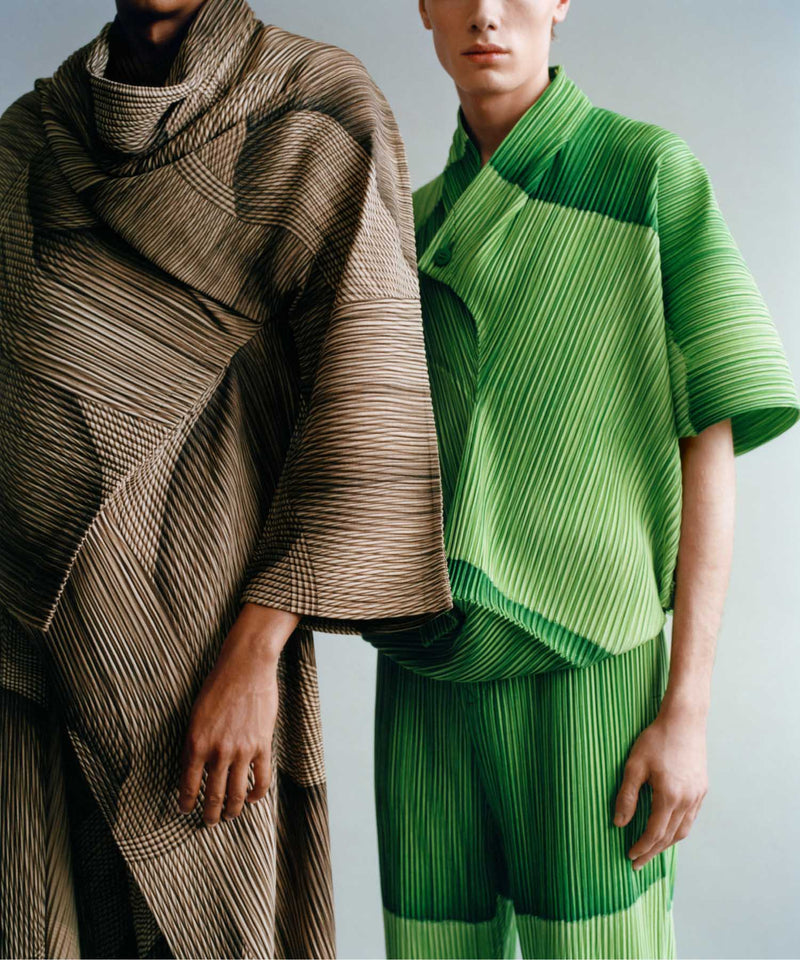 ISSEY MIYAKE SPRING SUMMER 2025 コレクション 13 – isseymiyake.com
