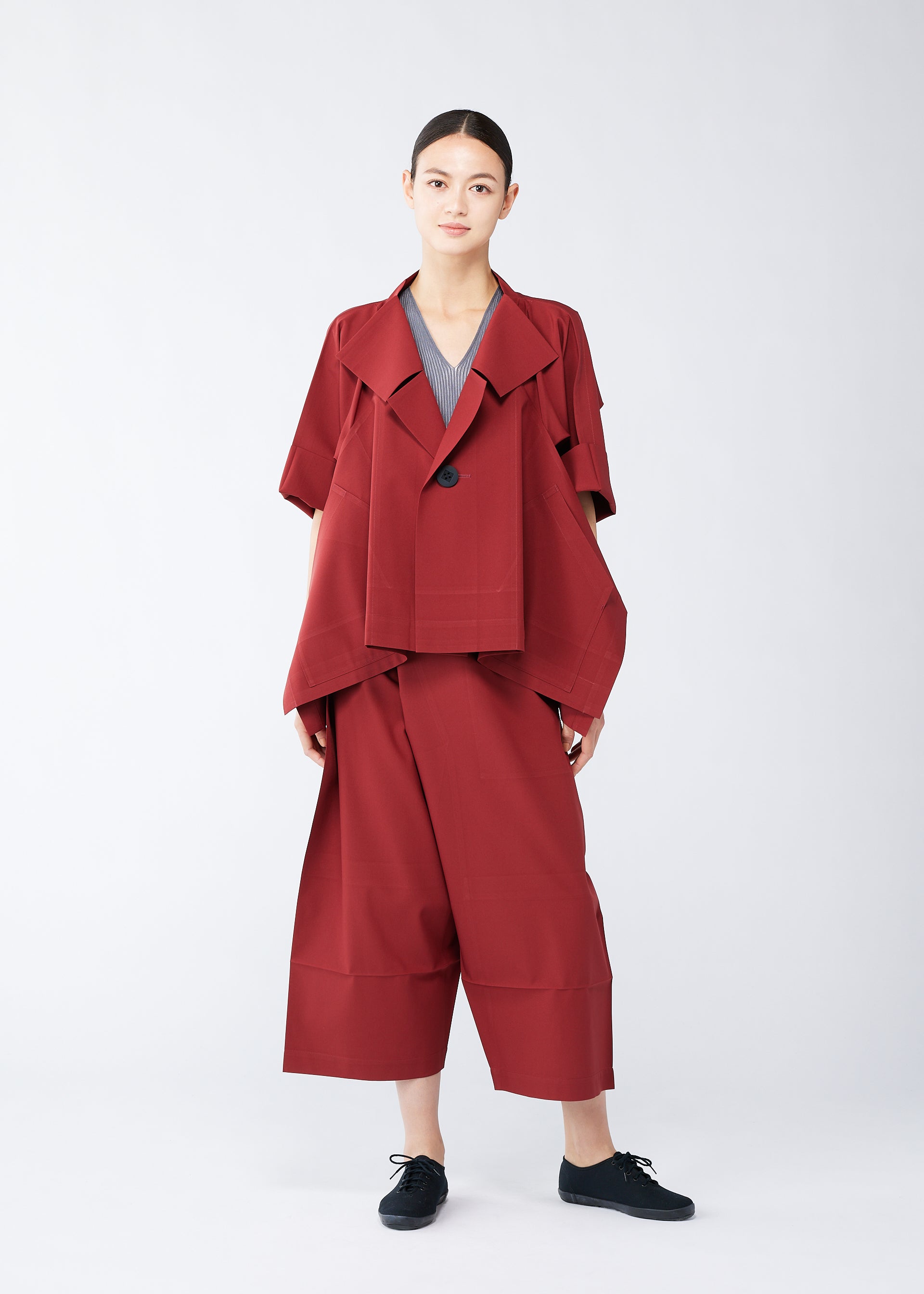 132 5. ISSEY MIYAKE – isseymiyake.com