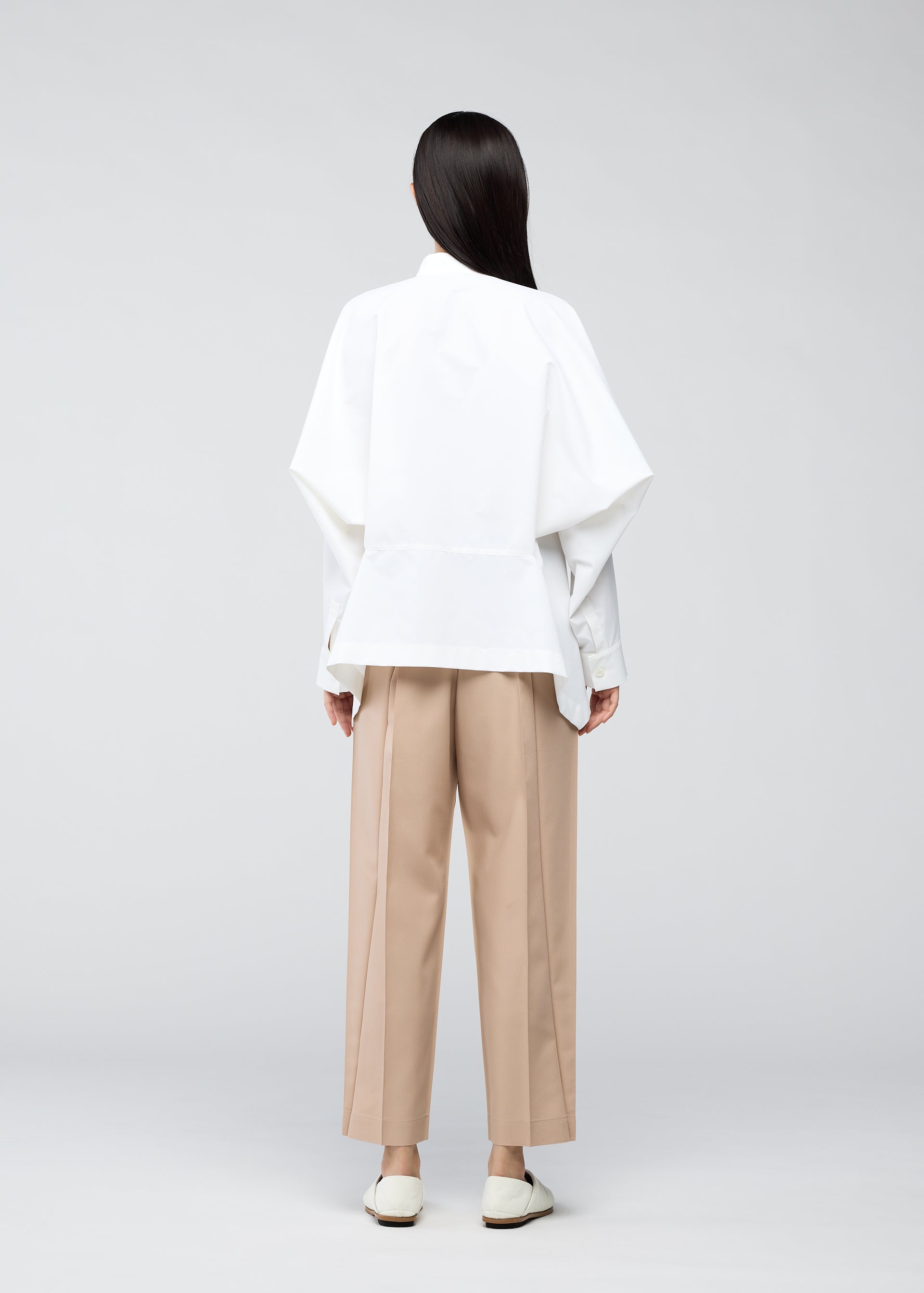 TRAPEZOID SHIRT – isseymiyake.com
