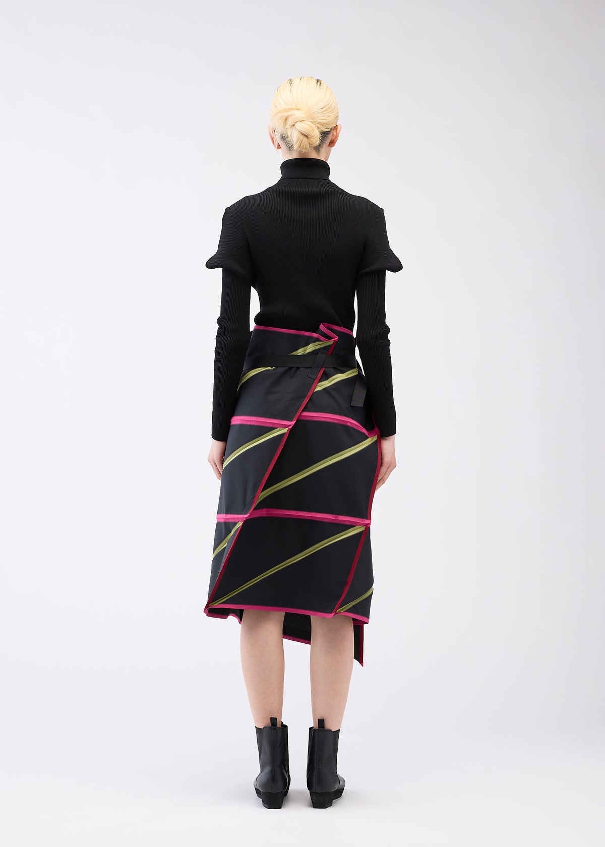 NO.5 JACQUARD、ウィメンズ_スカート、着用画像3