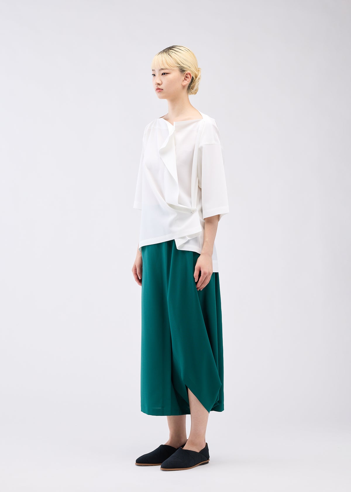 FLAT ONE TUCK T、ウィメンズ_トップス_トップ、着用画像2