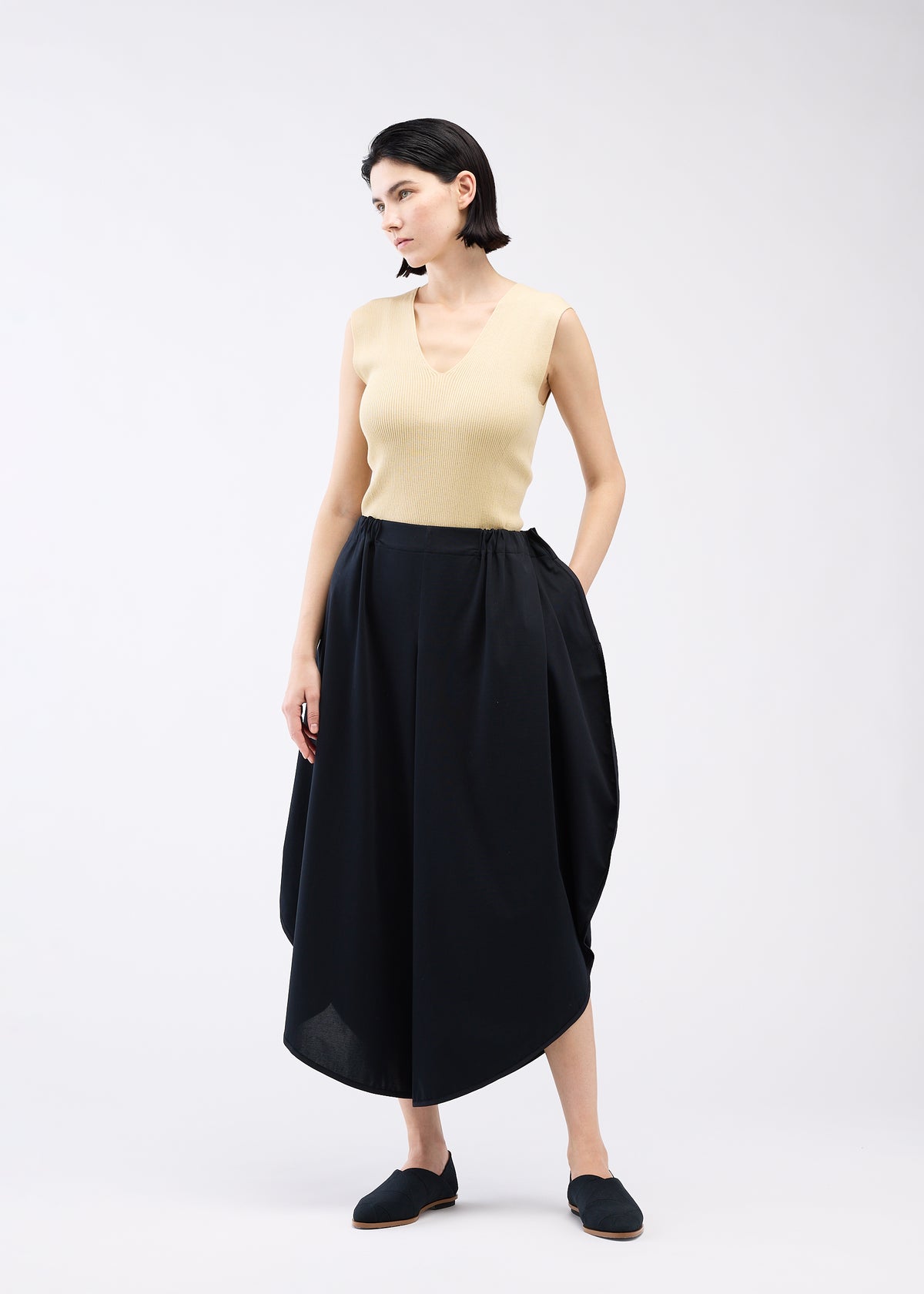 ARC JERSEY、ウィメンズ_パンツ、着用画像1