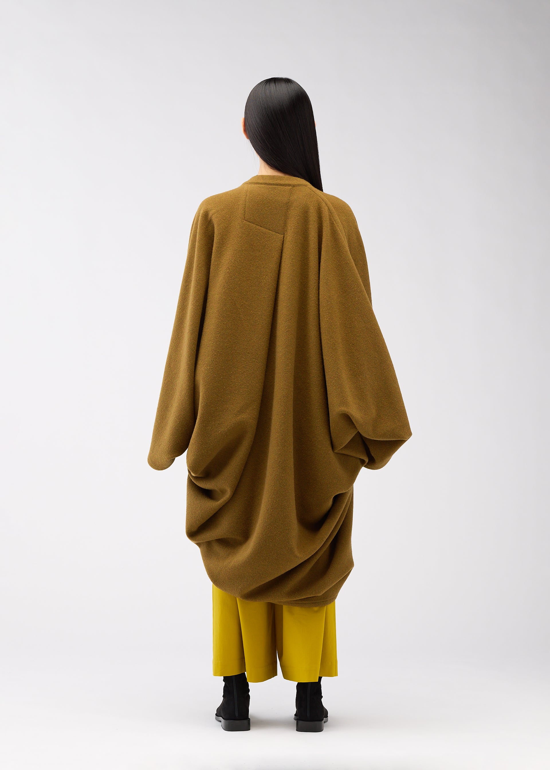 DRAPE COAT、ウィメンズ_ジャケット&コート_コート、着用画像3