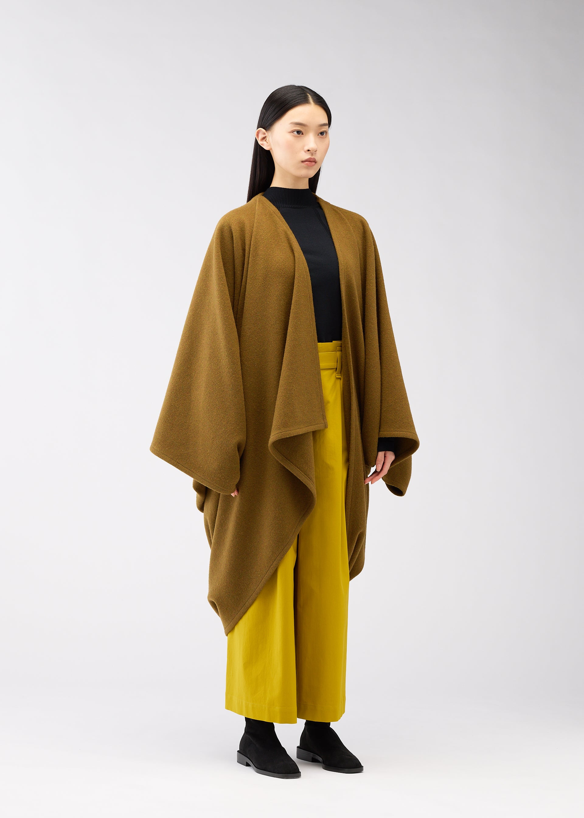 DRAPE COAT、ウィメンズ_ジャケット&コート_コート、着用画像4