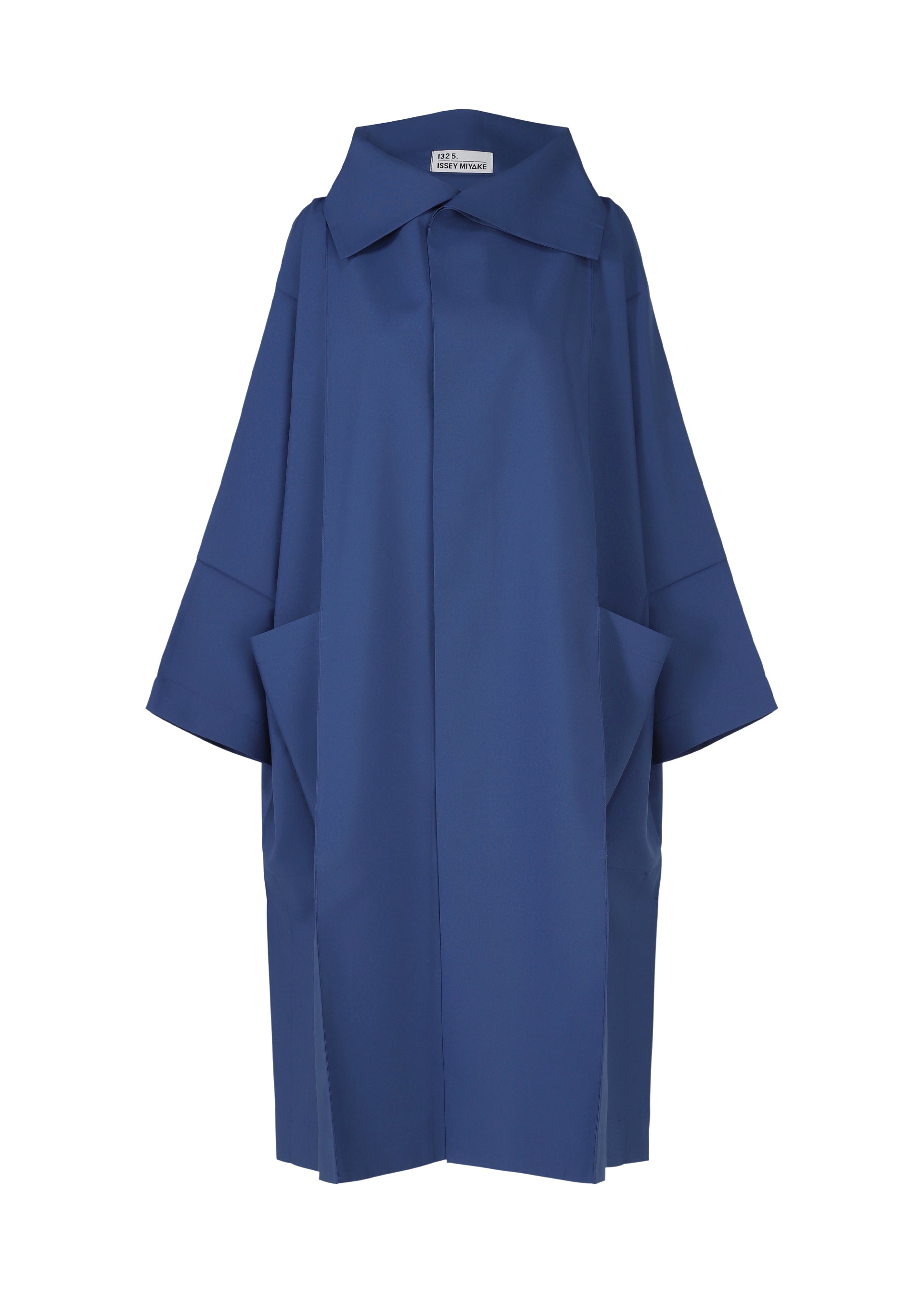 132 5. FLAT 2 – isseymiyake.com