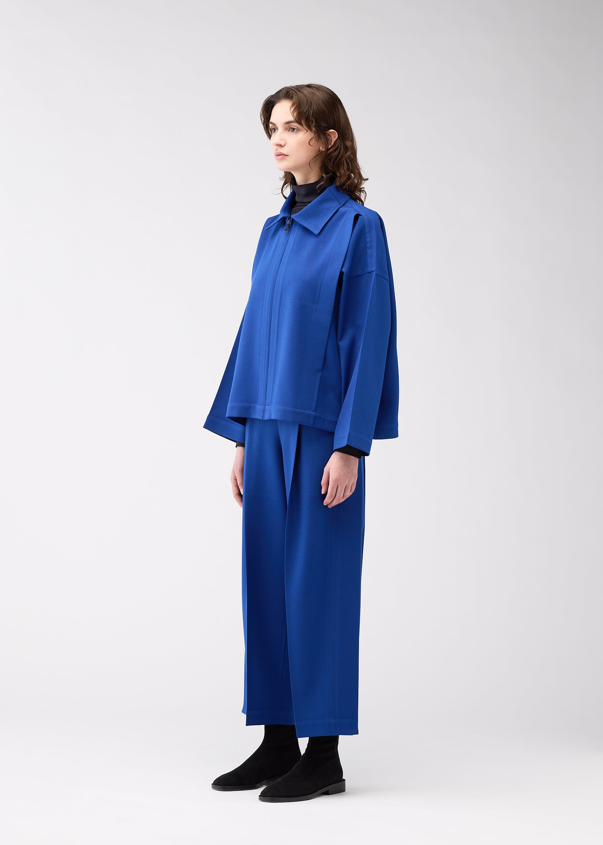 WOOL LIKE FLAT TUCK – isseymiyake.com