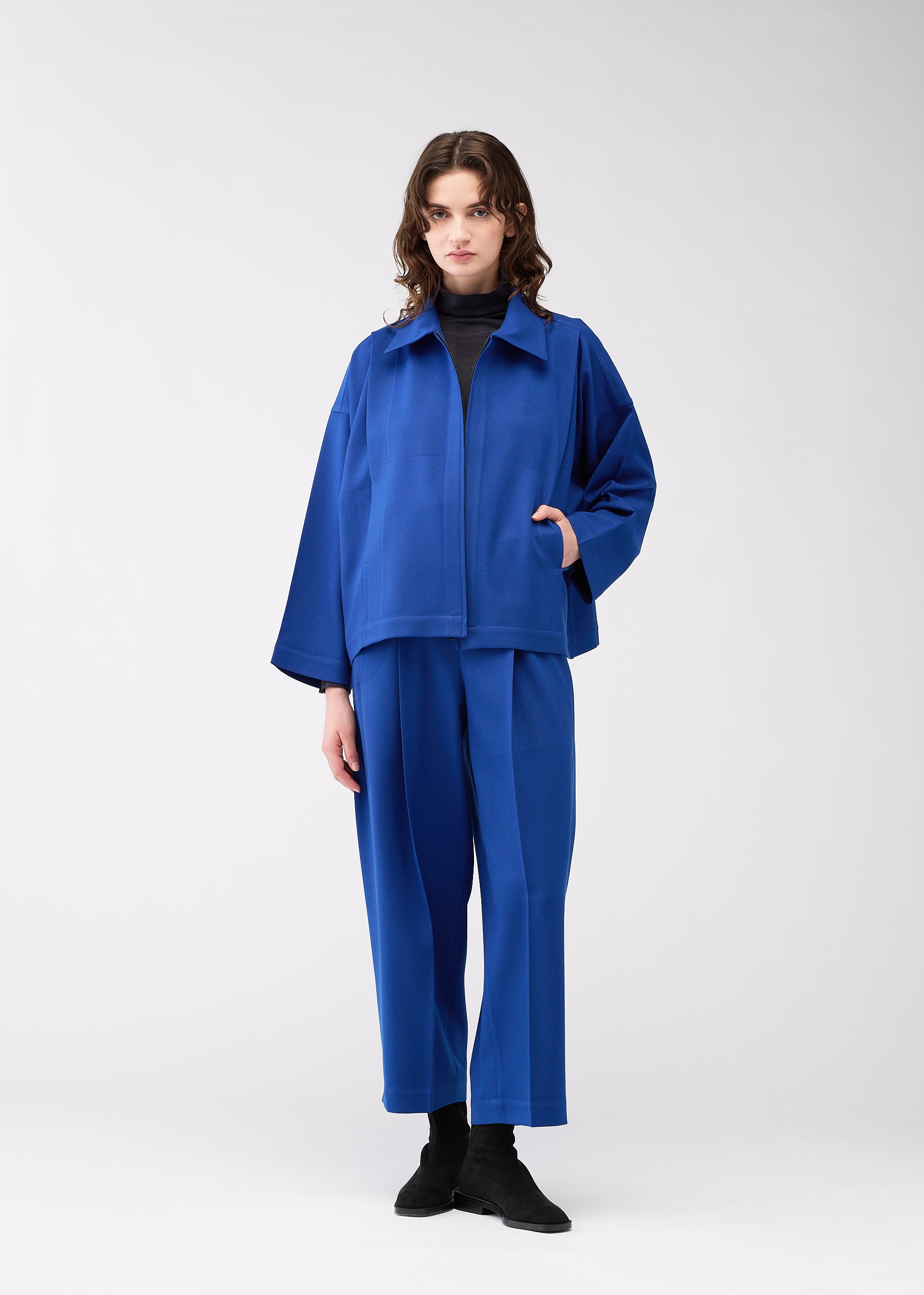 WOOL LIKE FLAT TUCK – isseymiyake.com