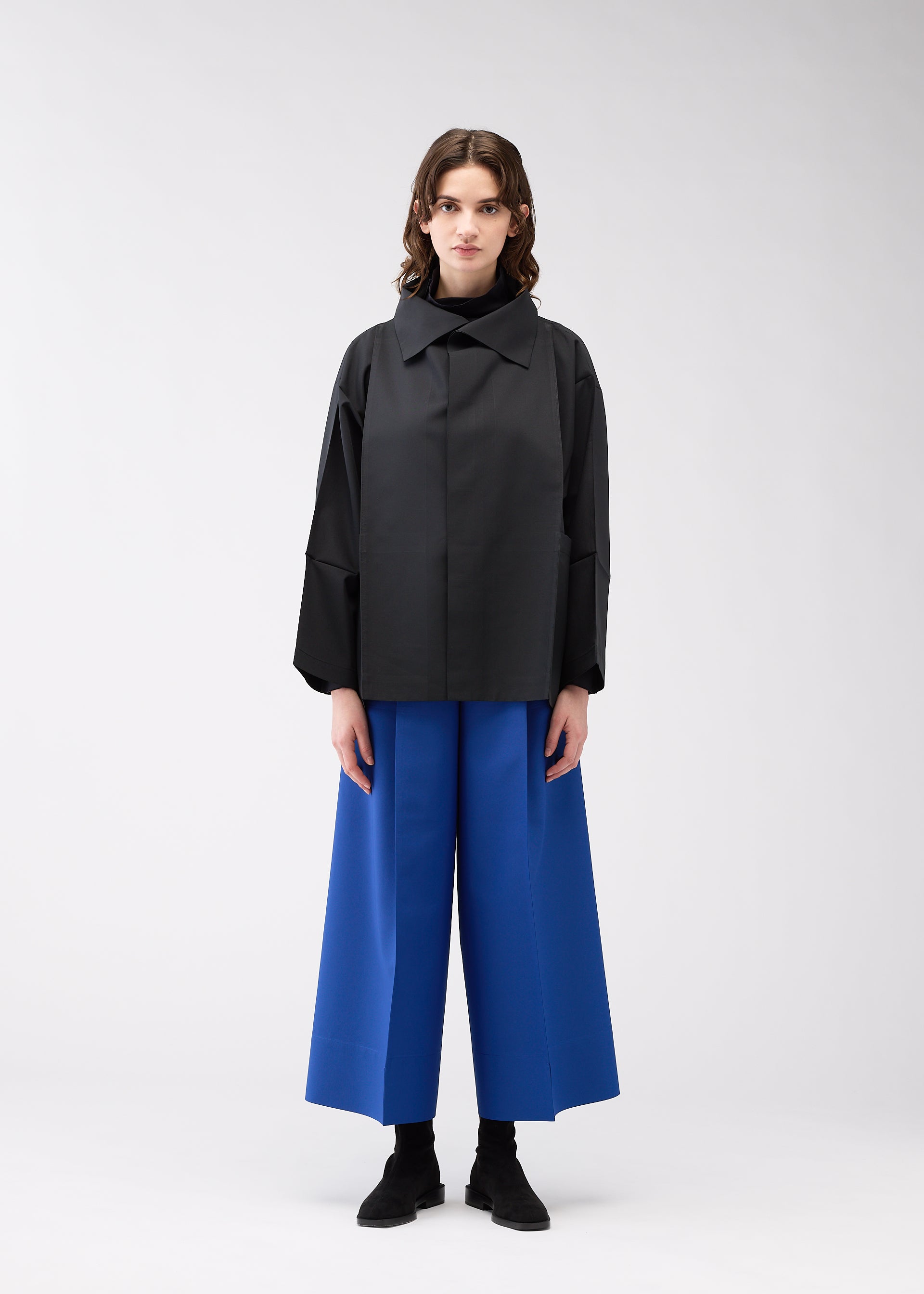 132 5. FLAT 2 – isseymiyake.com