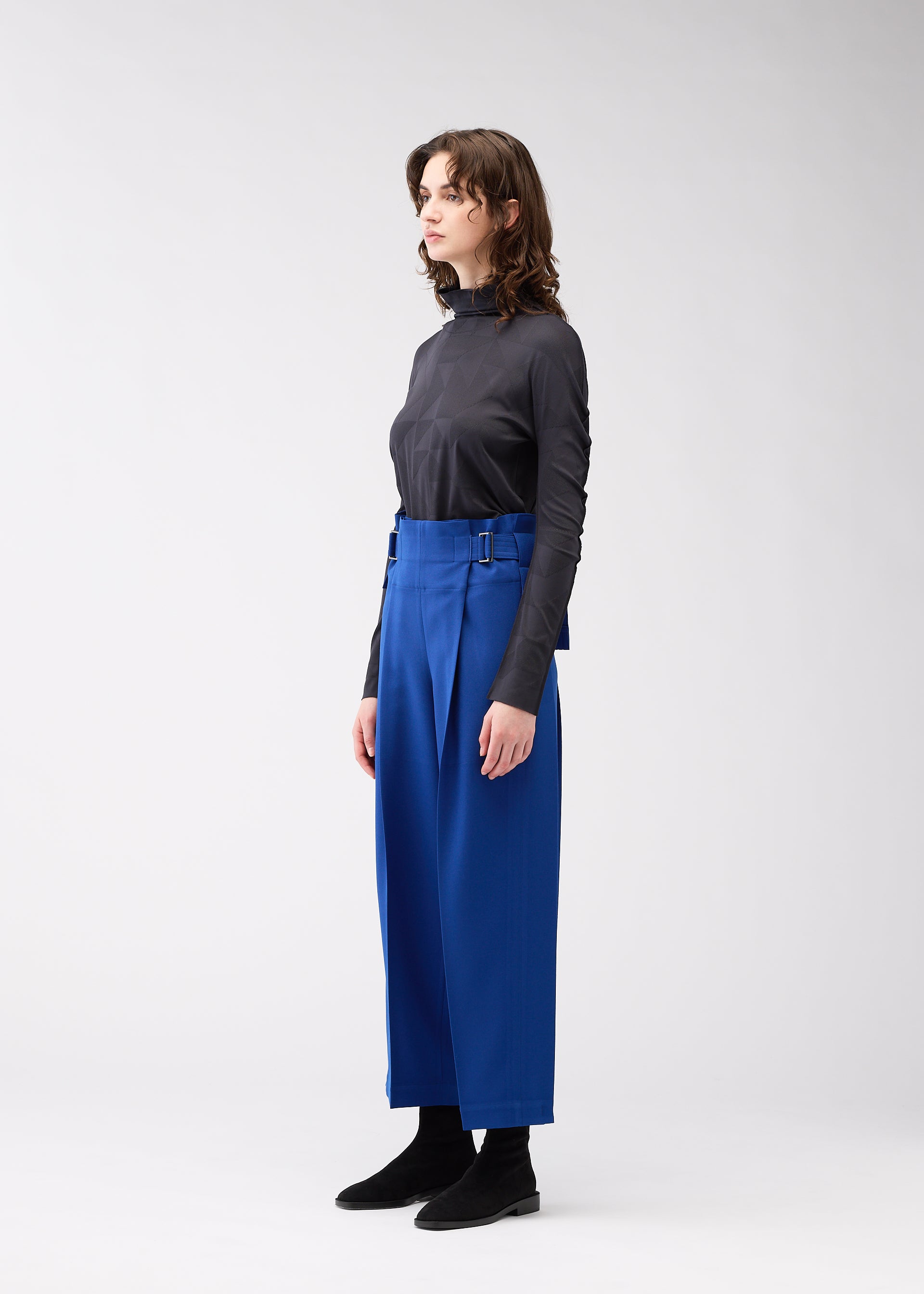 WOOL LIKE FLAT TUCK – isseymiyake.com
