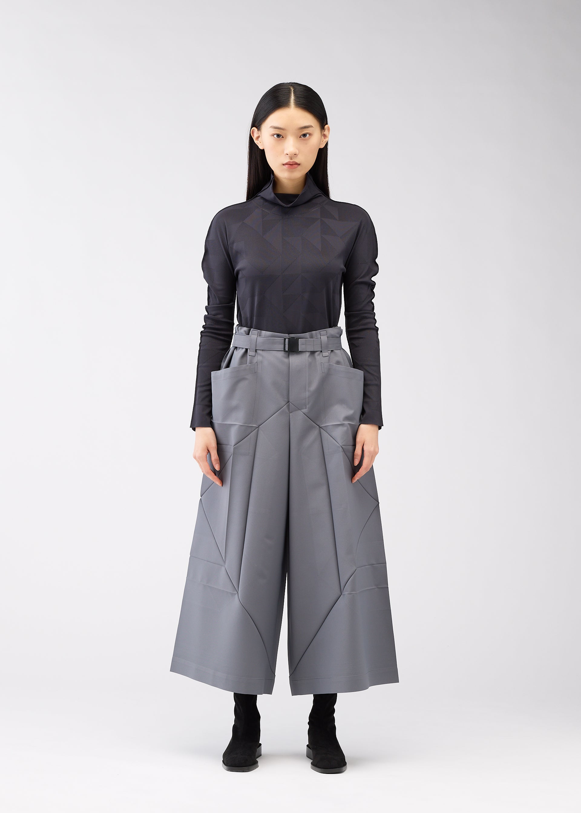 132 5. ISSEY MIYAKE – isseymiyake.com
