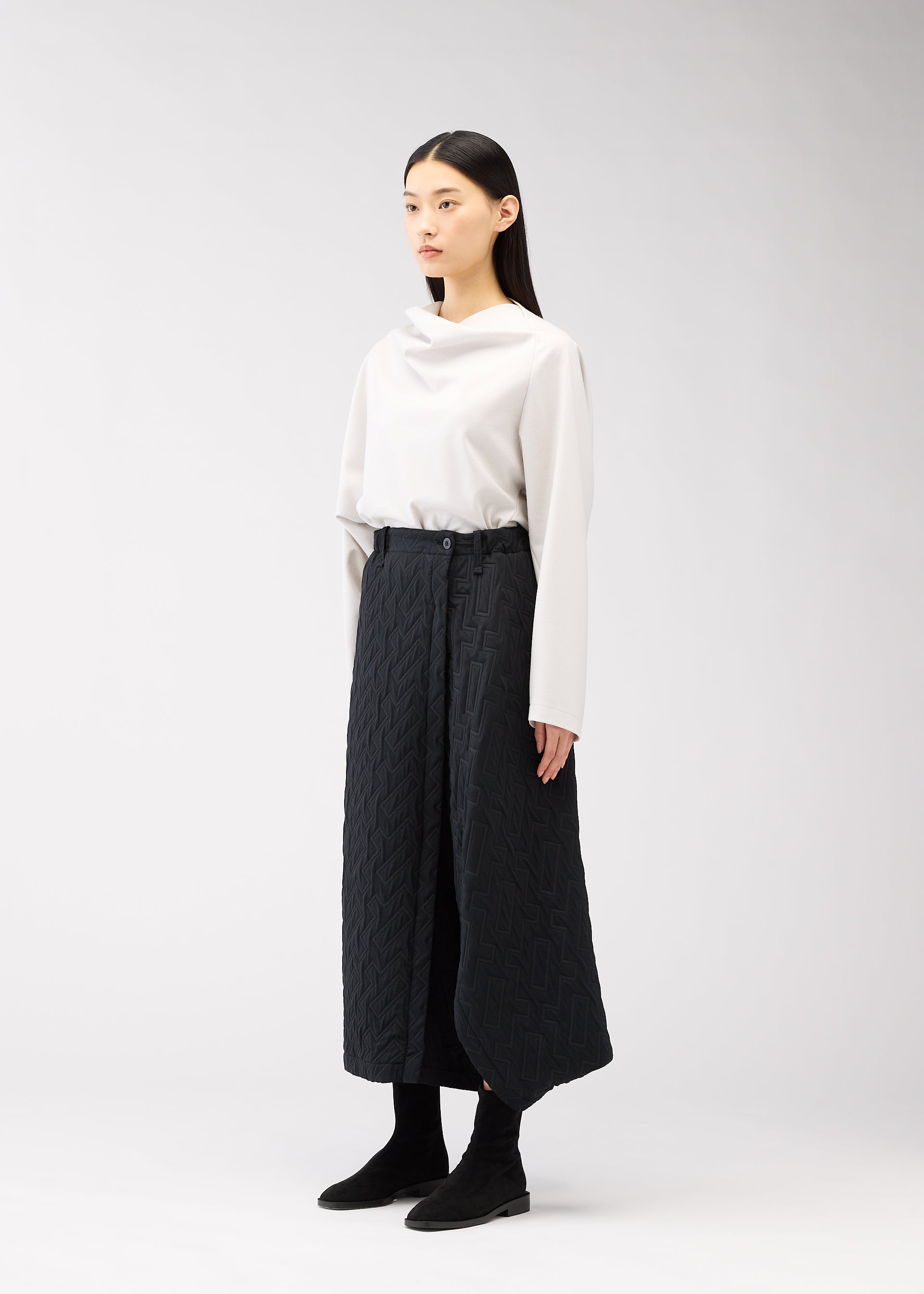 ONE CLOTH PUFF – isseymiyake.com