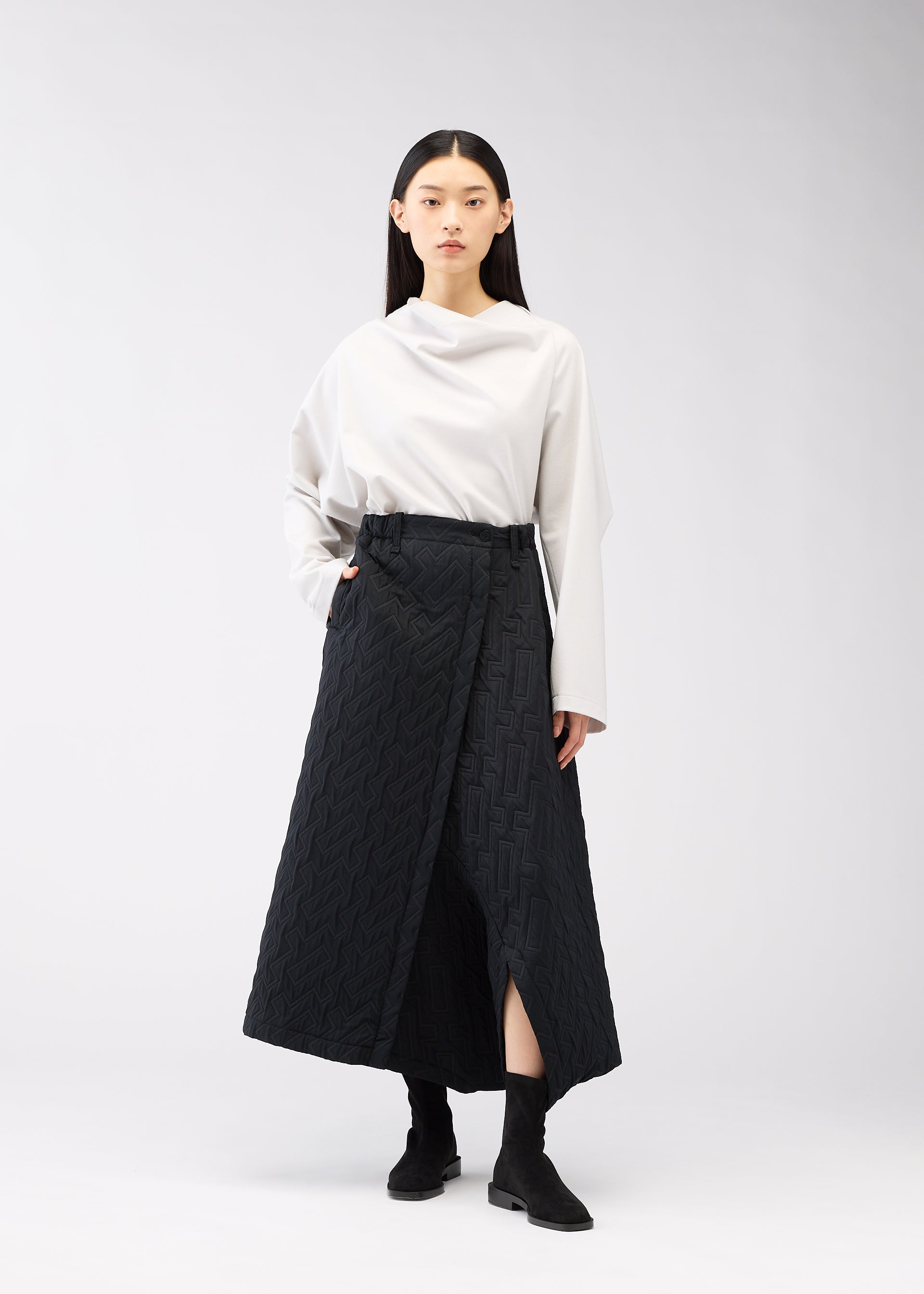 ゆか ONE CLOTH PUFF – isseymiyake.com