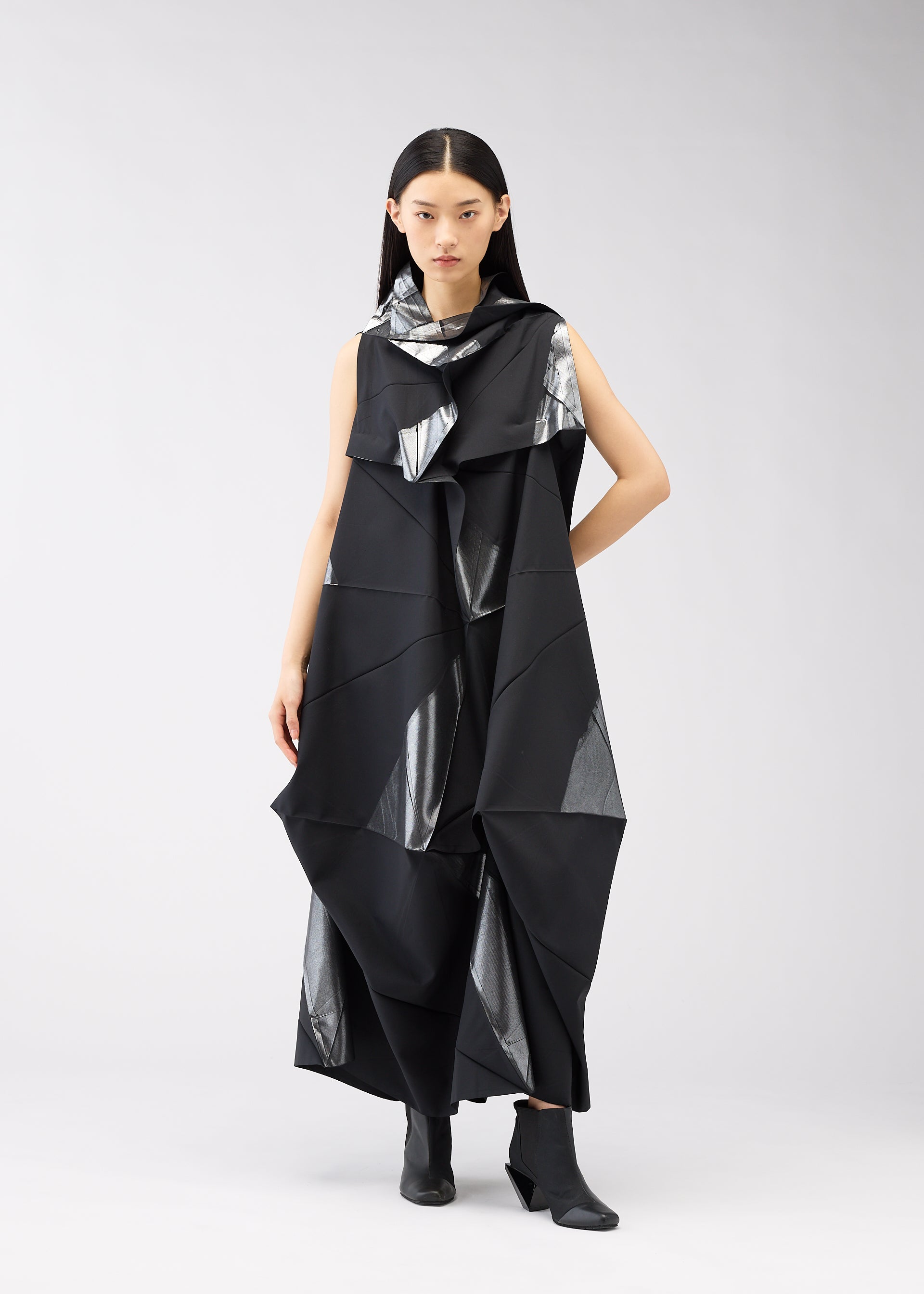 NO.16 FOIL – isseymiyake.com