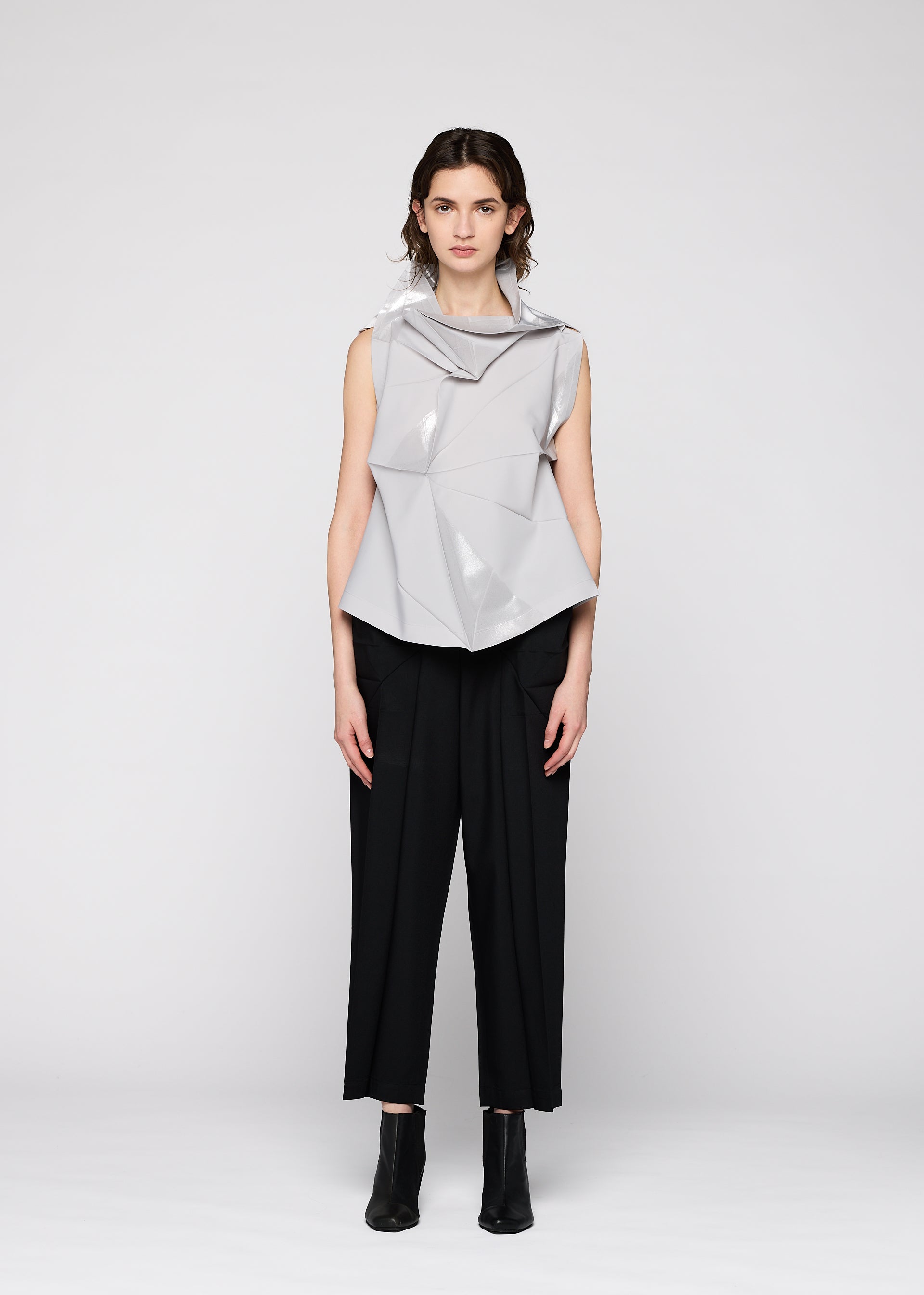 132 5. ISSEY MIYAKE – isseymiyake.com