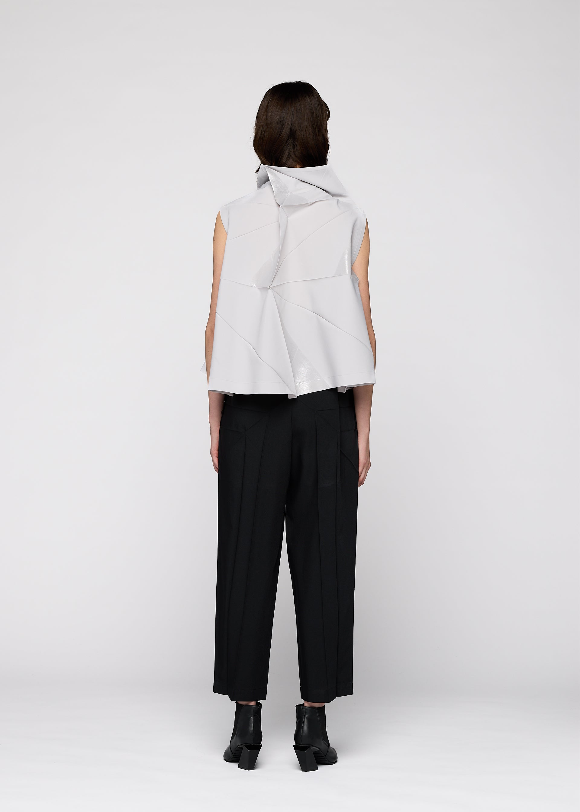 NO.16 FOIL、ウィメンズ_トップス_トップ、着用画像3