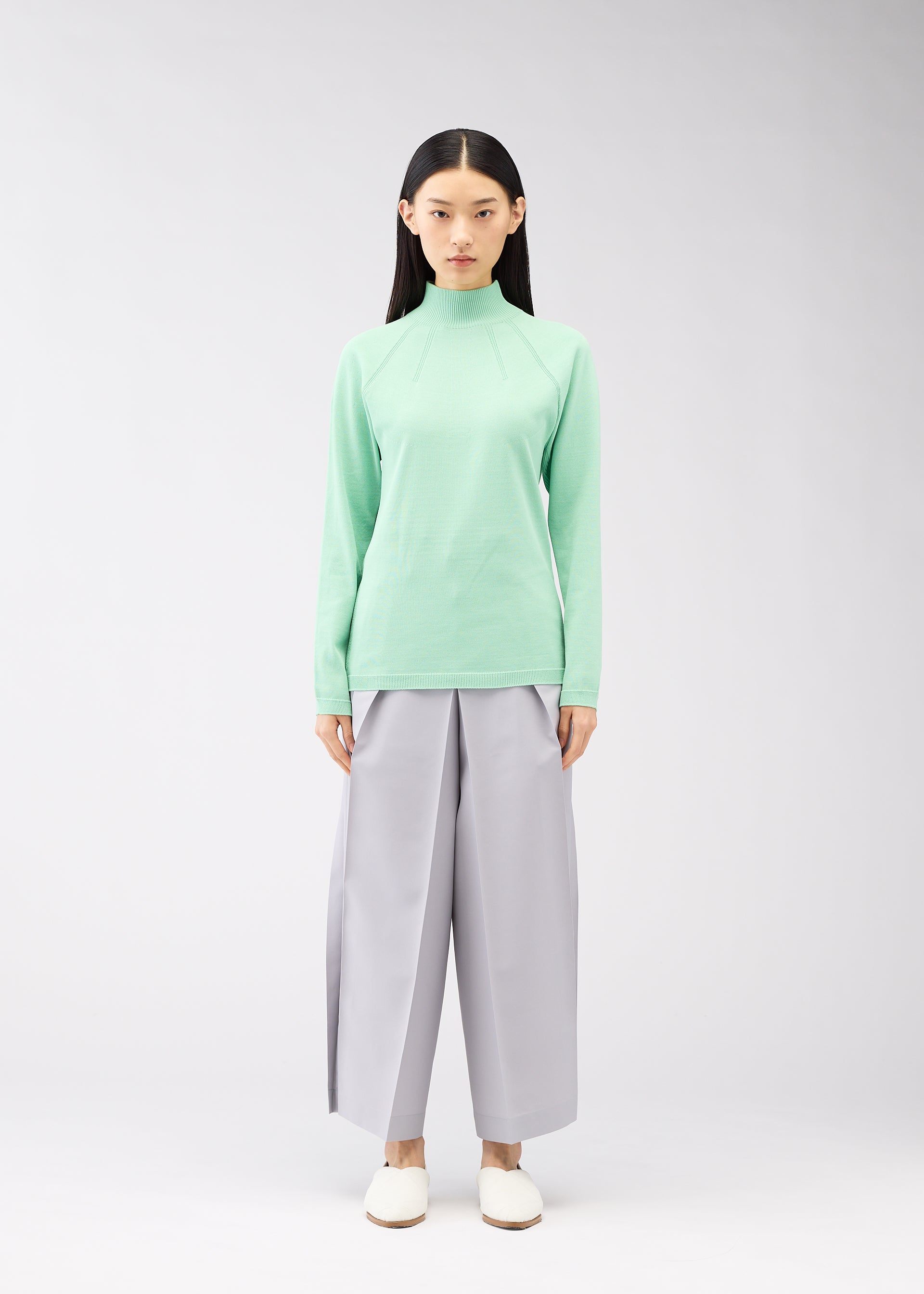 DARTED KNIT、ウィメンズ_ニット、着用画像1