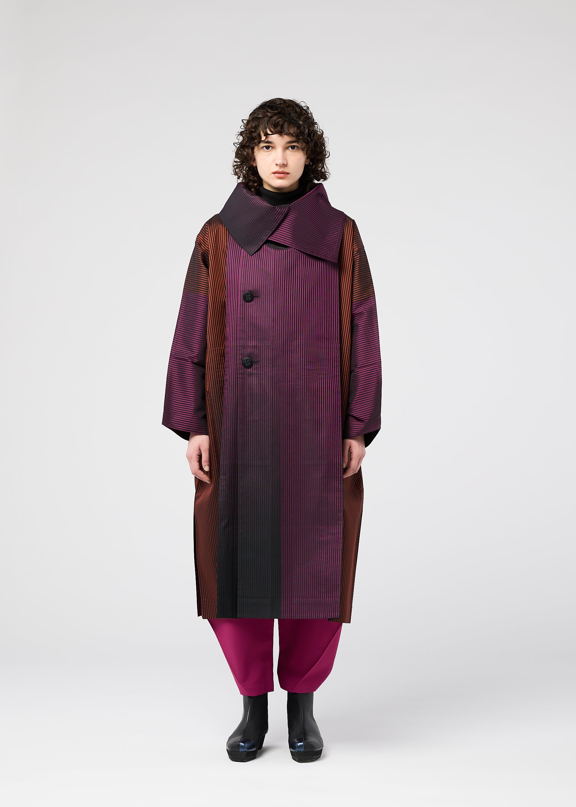 GRADATION COAT、ウィメンズ_ジャケット&コート_コート、着用画像1
