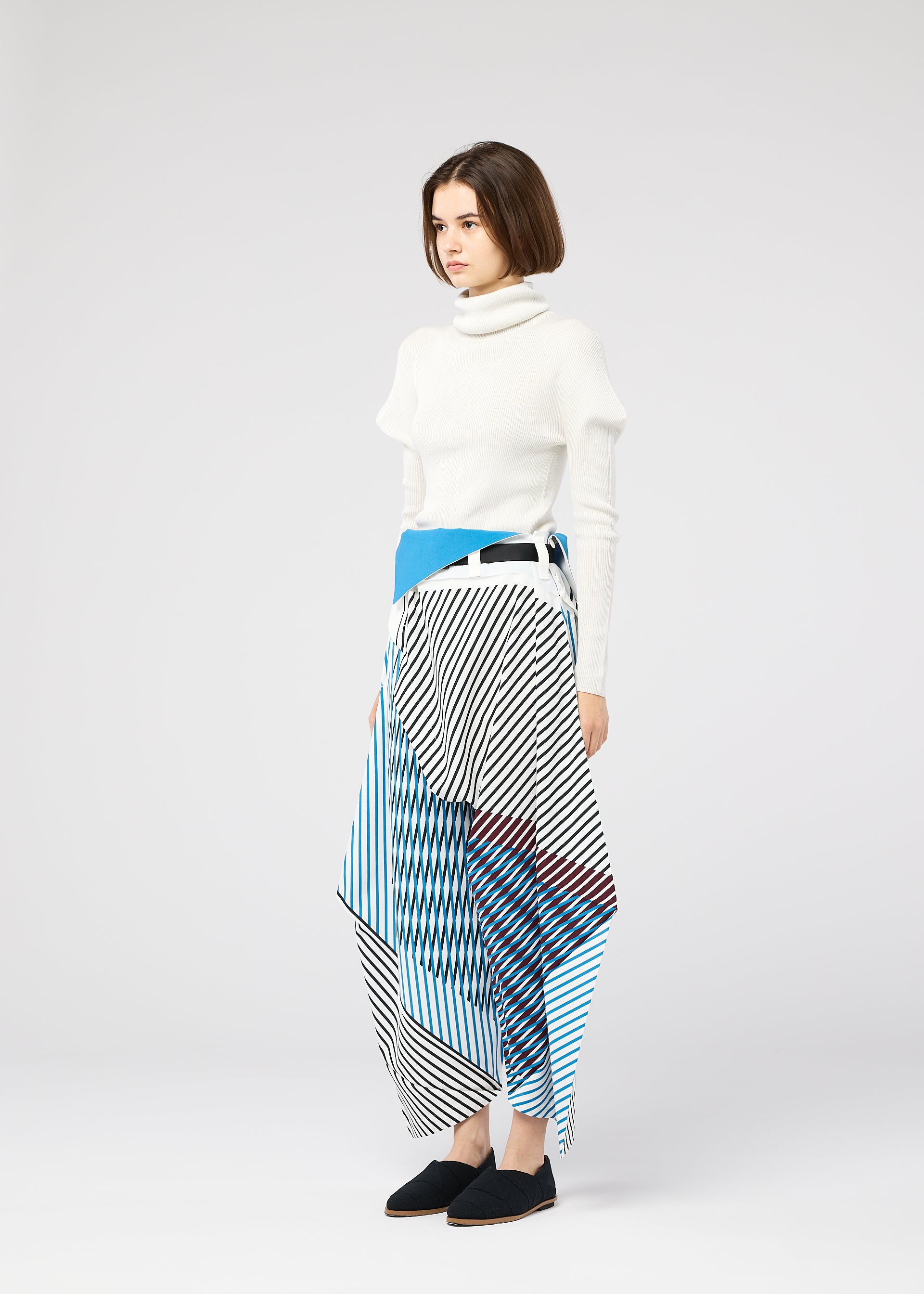 FACET、ウィメンズ_パンツ、着用画像2