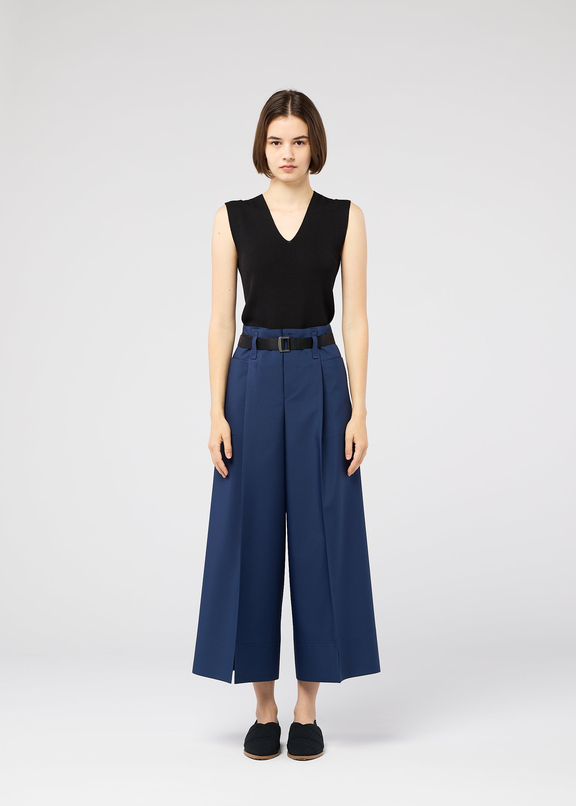132 5. FLAT 2 – isseymiyake.com