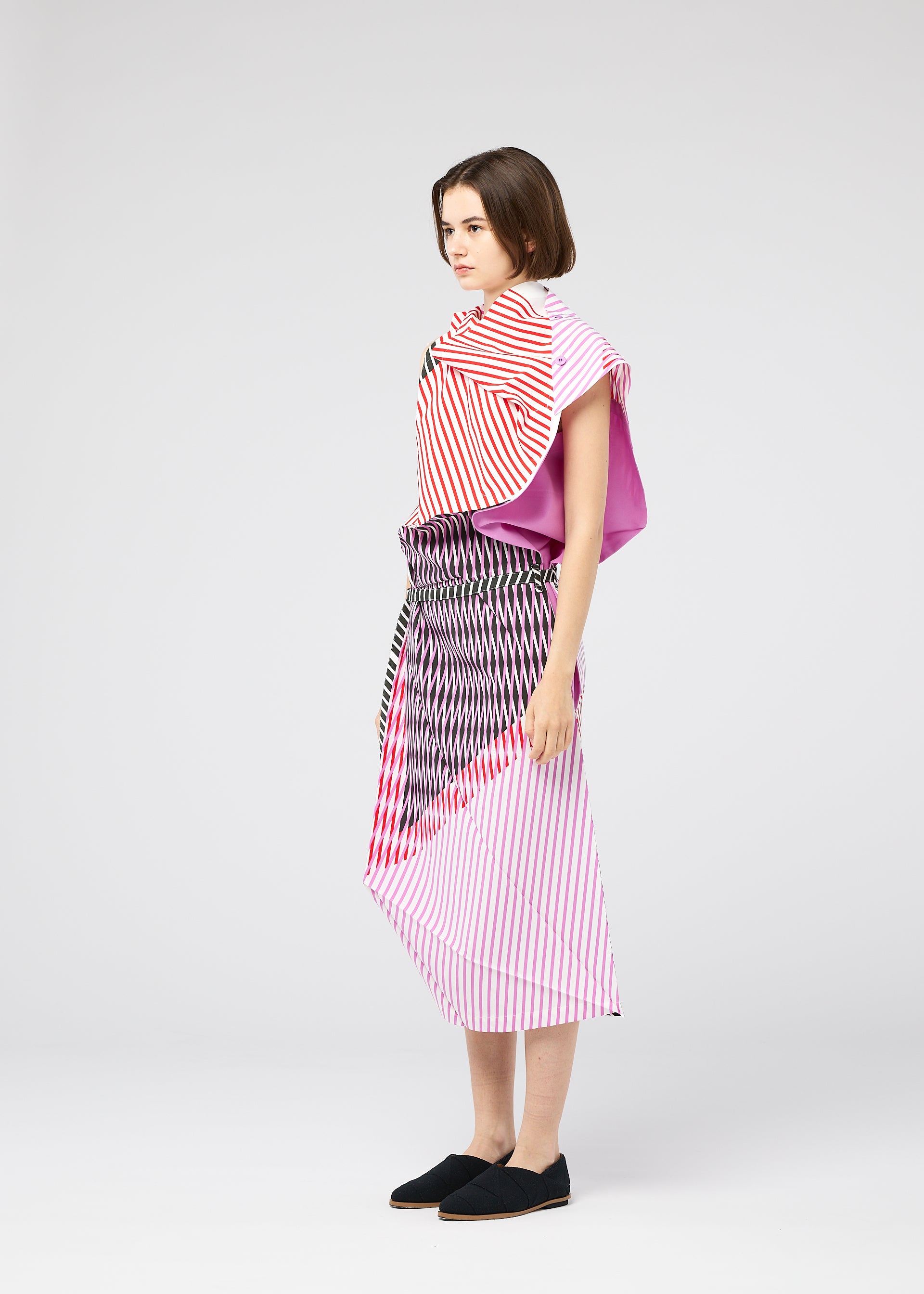 FACET – isseymiyake.com