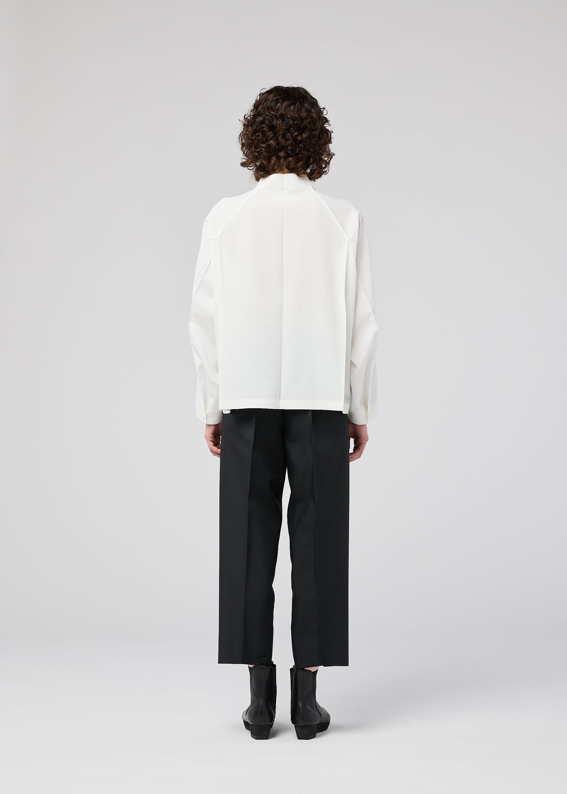 FOLD SHIRT、ウィメンズ_トップス_シャツ、着用画像3