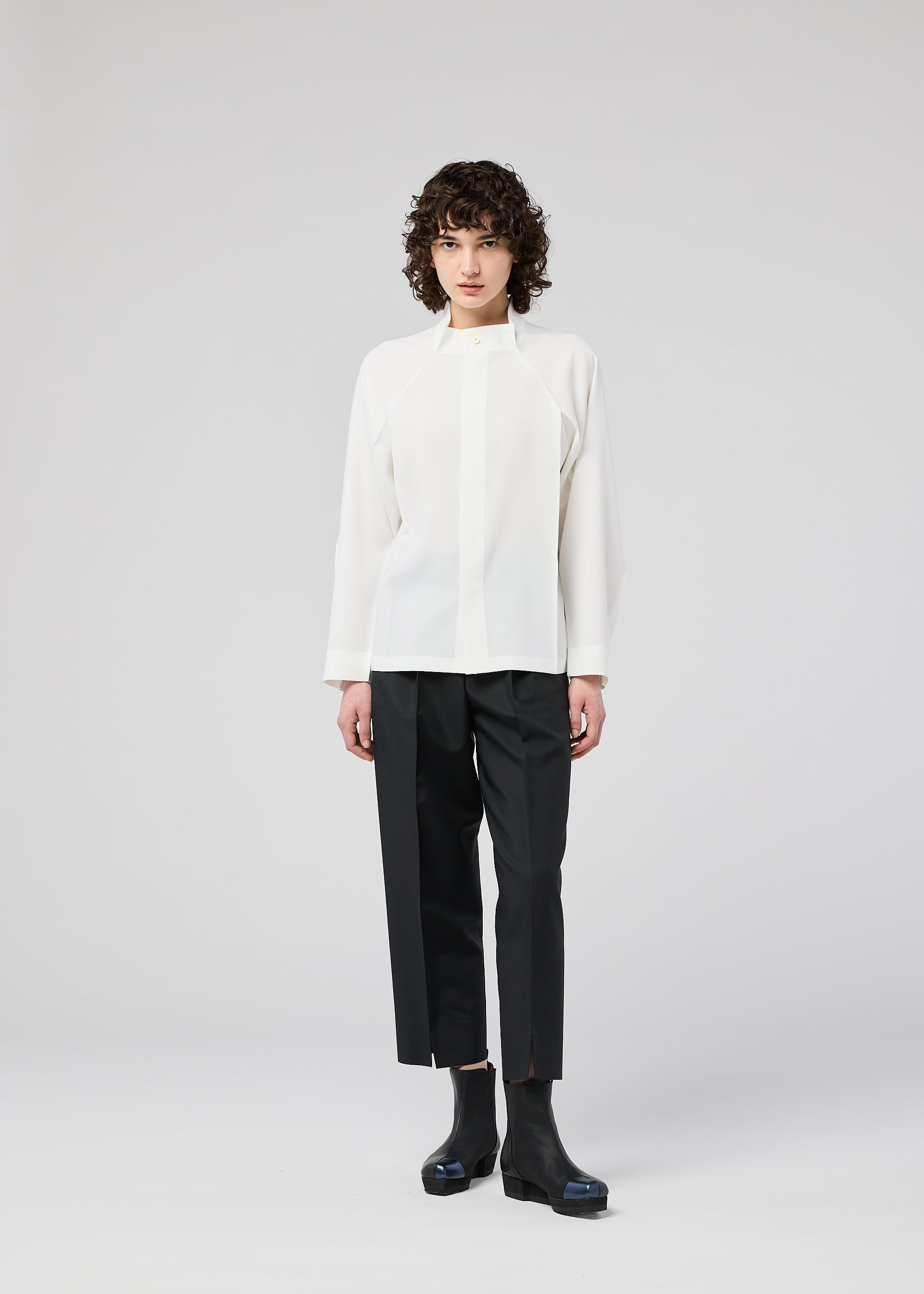 FOLD SHIRT – isseymiyake.com