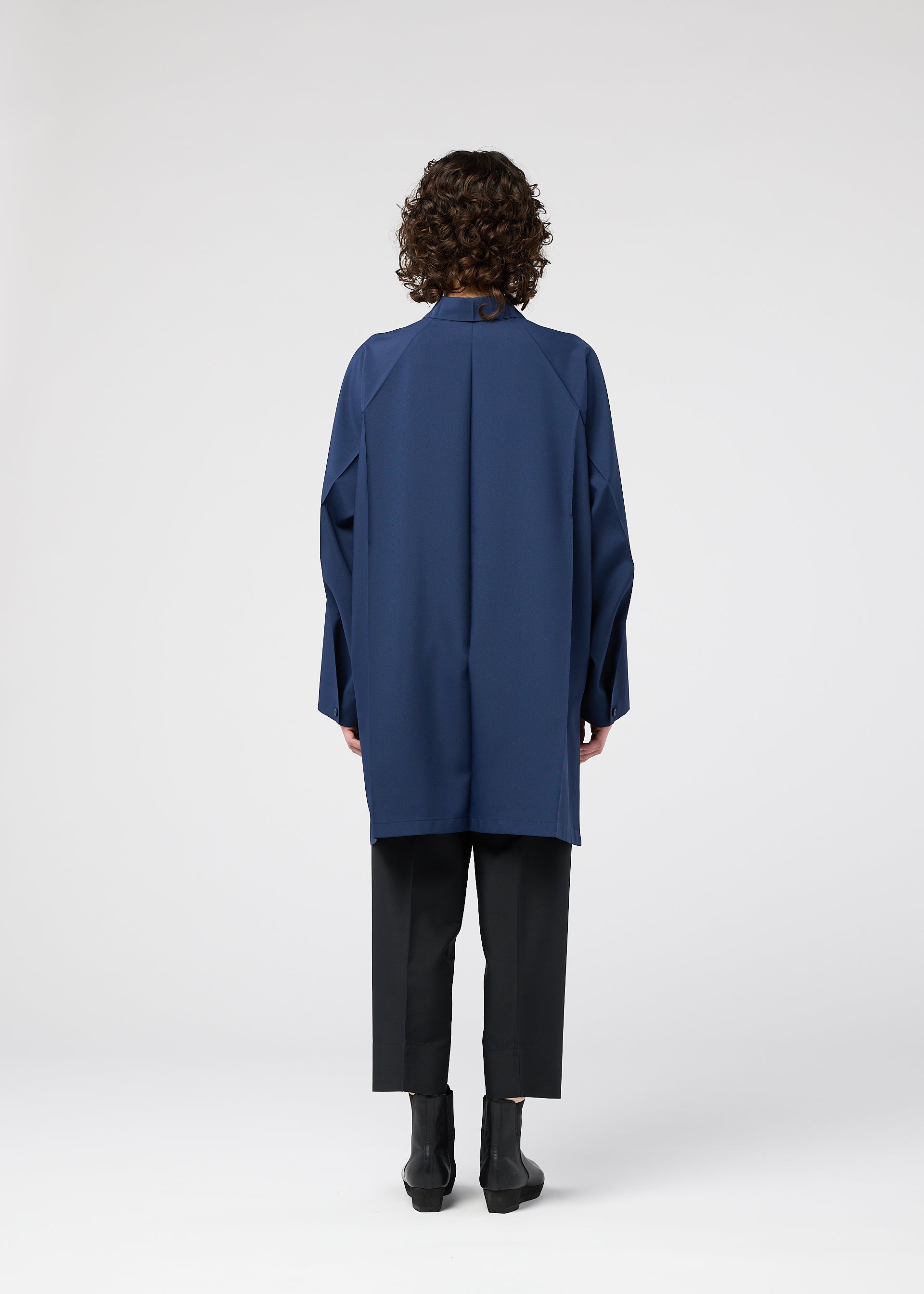 FOLD SHIRT、ウィメンズ_トップス_シャツ、着用画像3