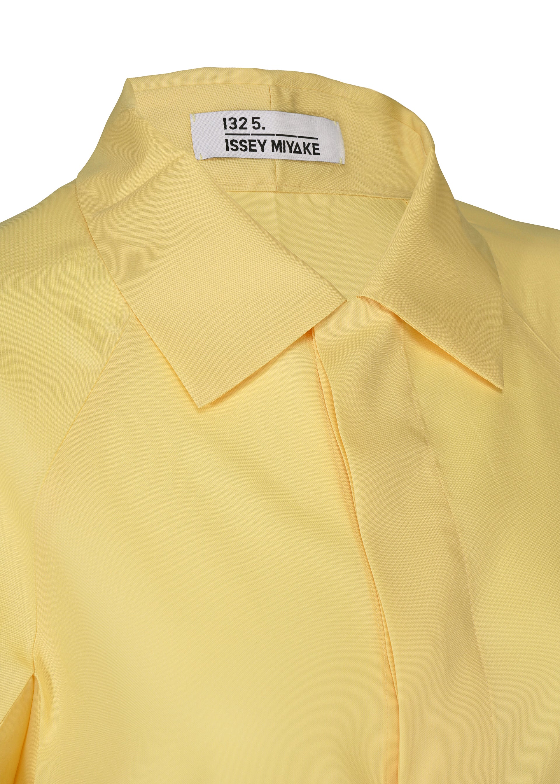 FOLD SHIRT – isseymiyake.com