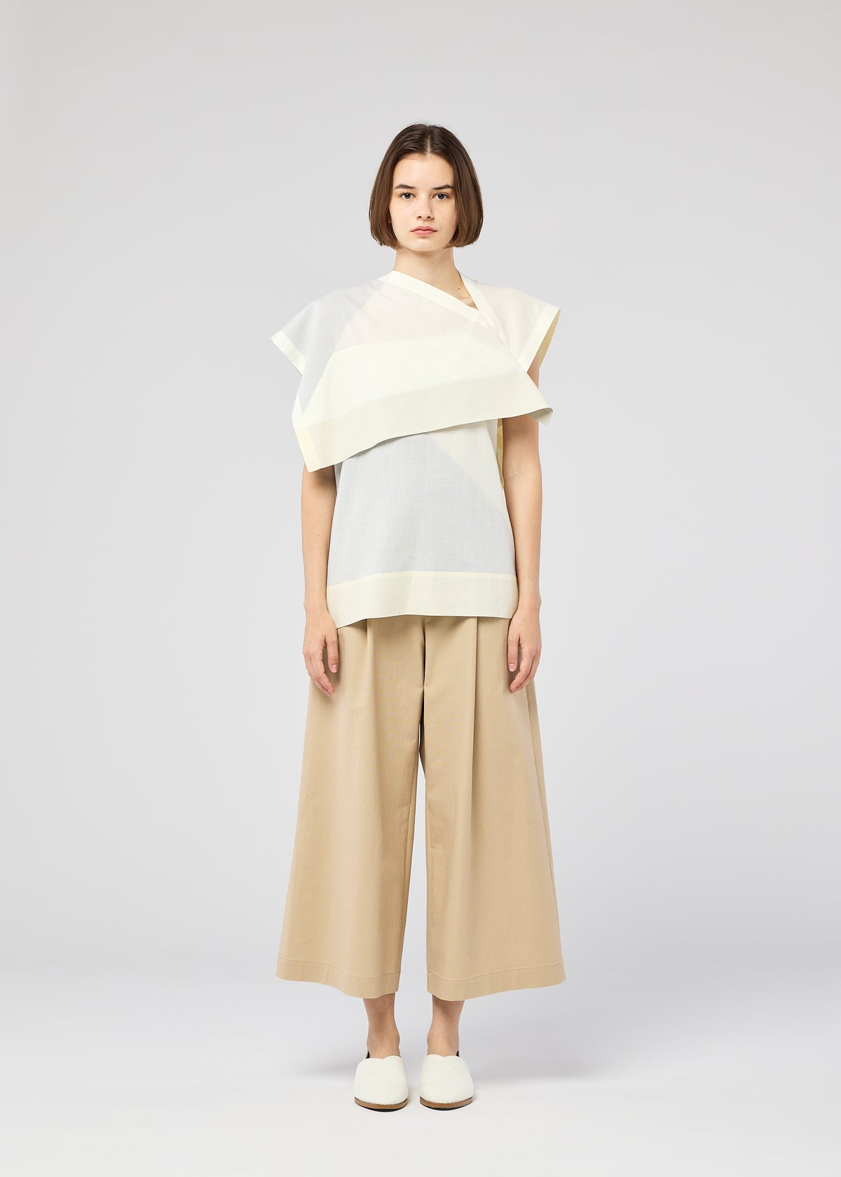 FOLD RAMIE PRINT、ウィメンズ_トップス_トップ、着用画像1