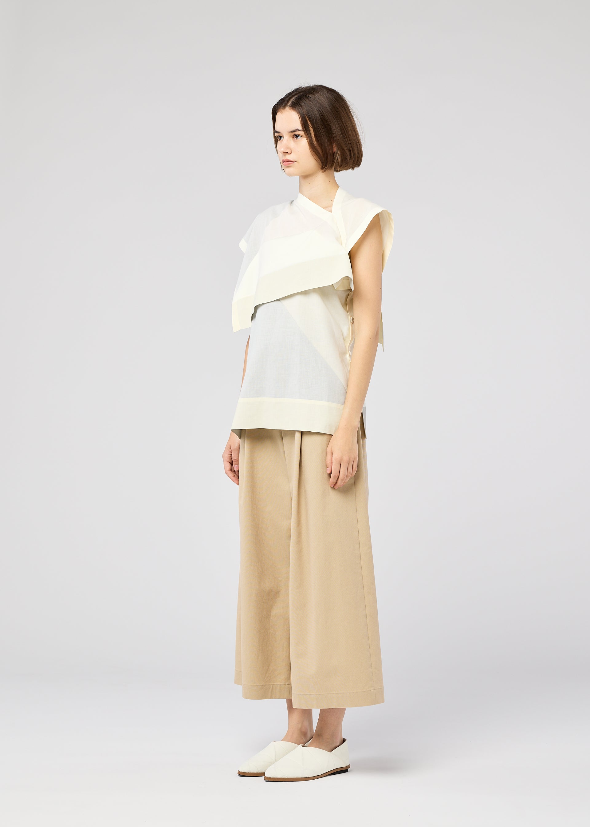 FOLD RAMIE PRINT、ウィメンズ_トップス_トップ、着用画像2